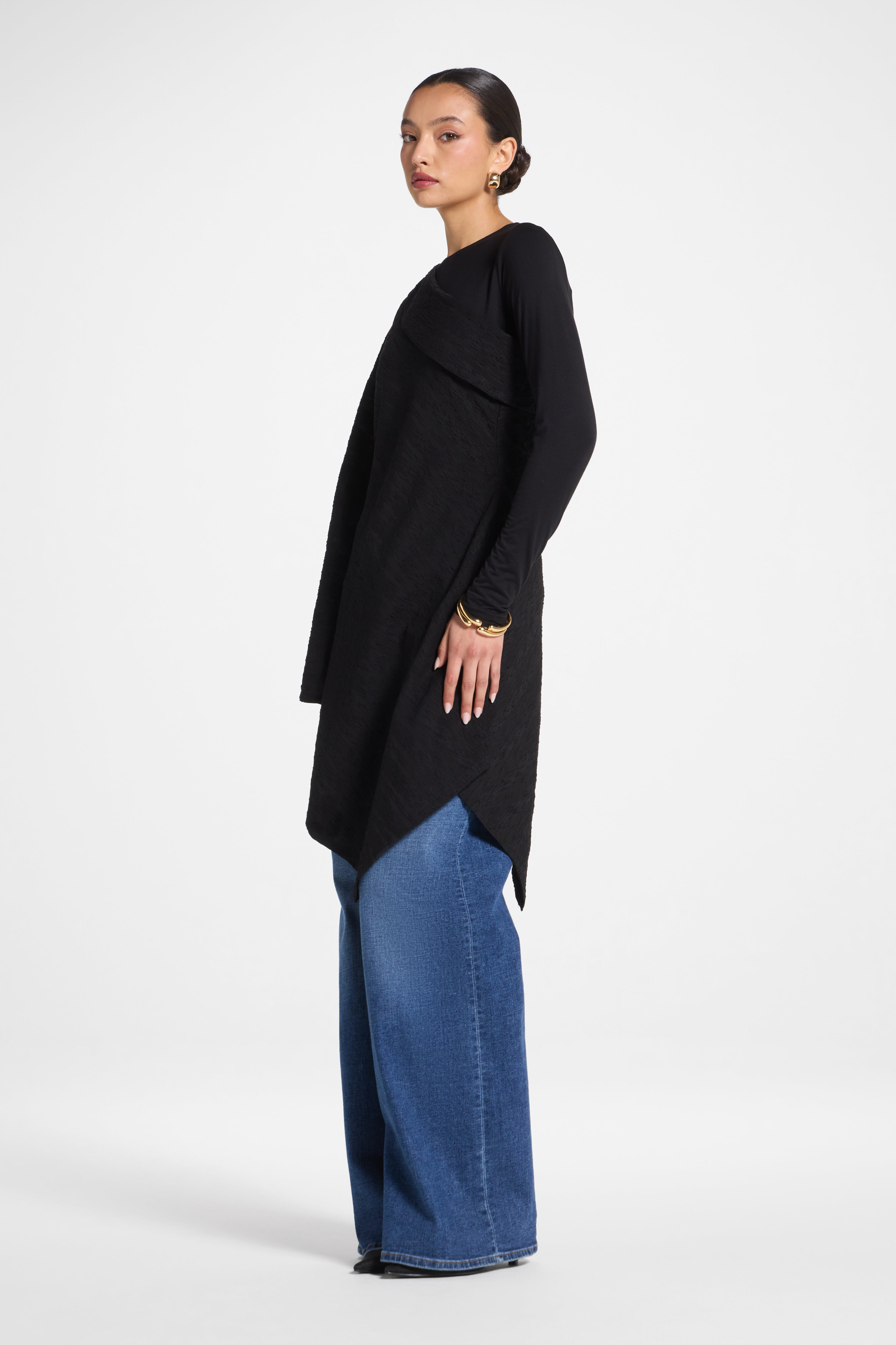 Textured Asymmetric Overlay Top Abayas Veiled