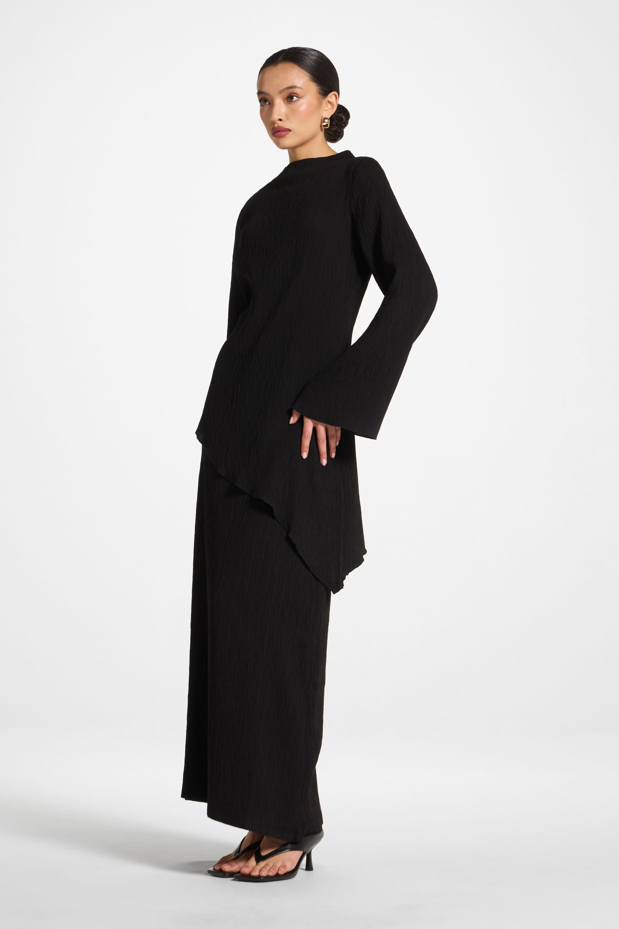 Textured Maxi Skirt - Black Abayas Veiled