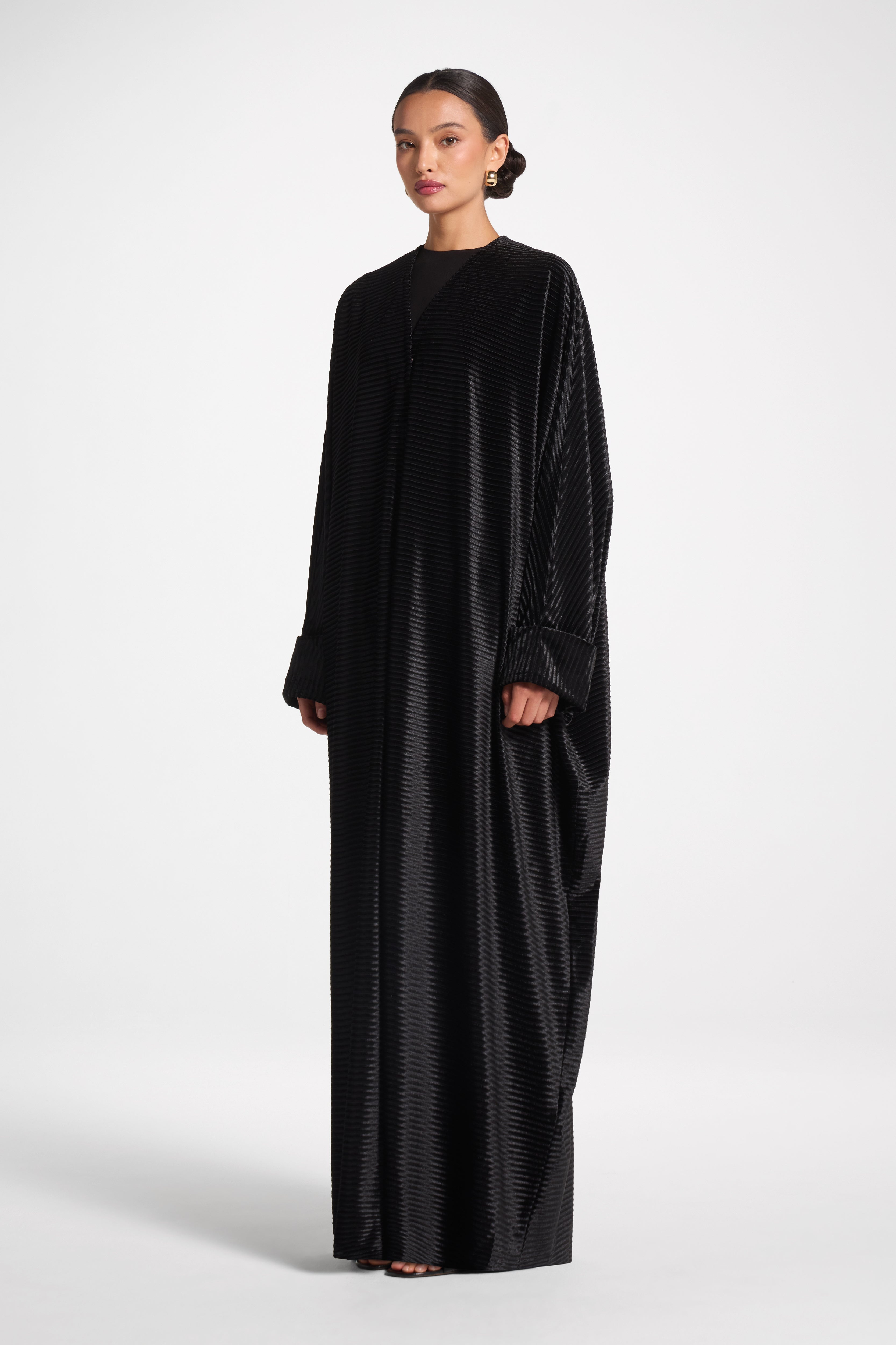 Velour Open Abaya - Black Abayas Veiled