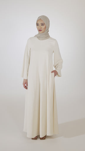 Jenna Flowy Circle Maxi Dress - Off White