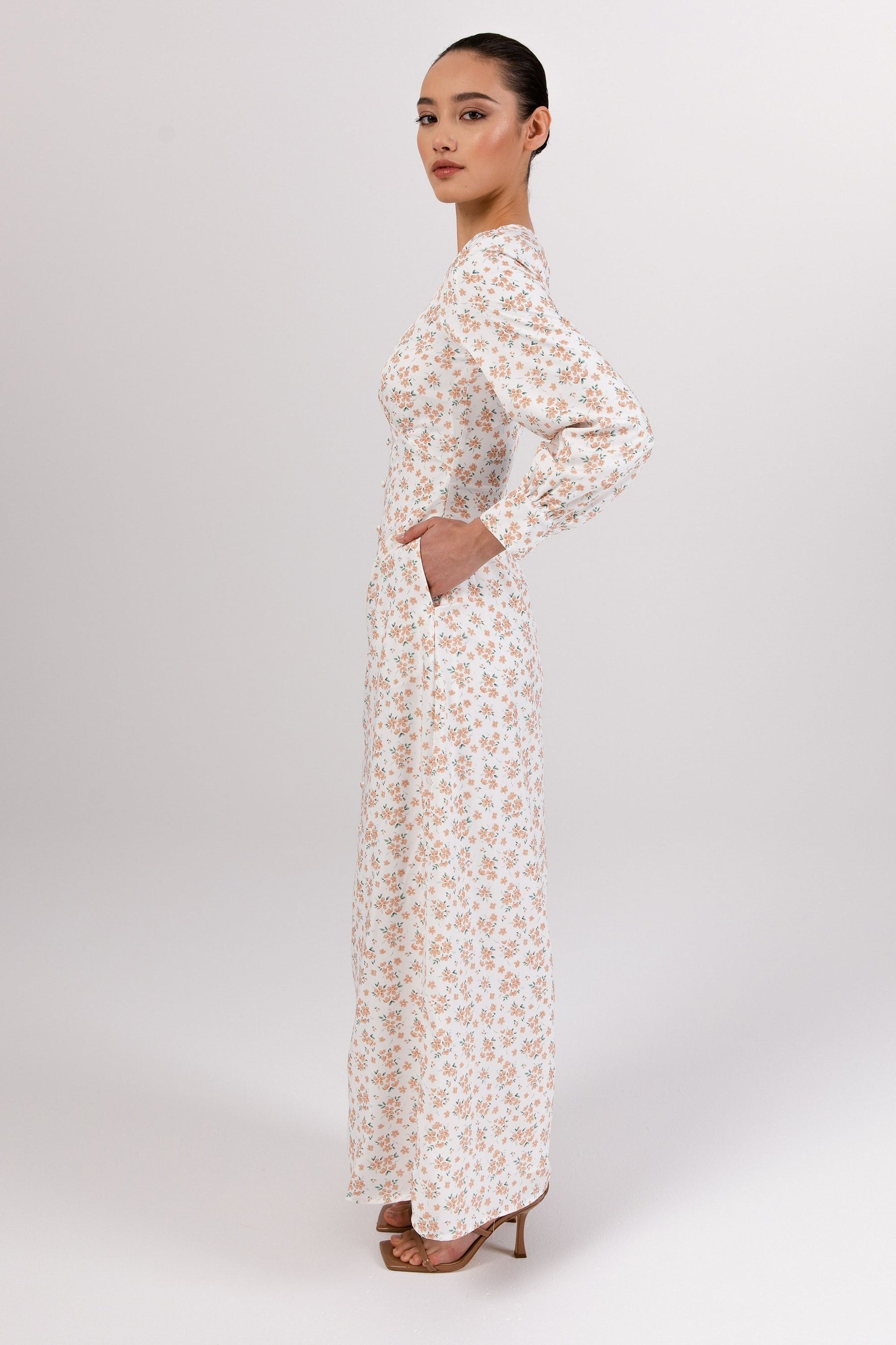 Anaya Button Front Maxi Dress - White Floral saigonodysseyhotel 