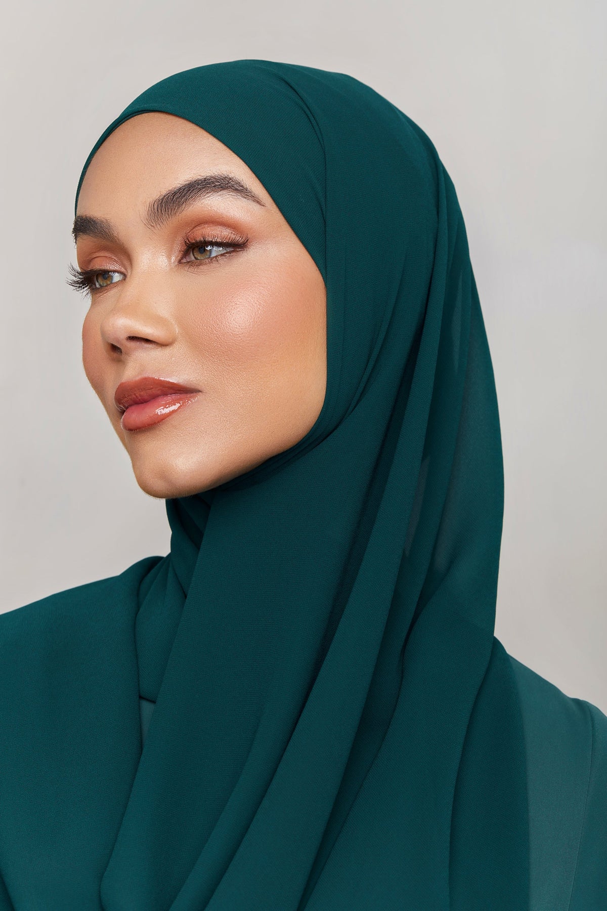 Chiffon LITE Hijab - Deep Teal saigonodysseyhotel 