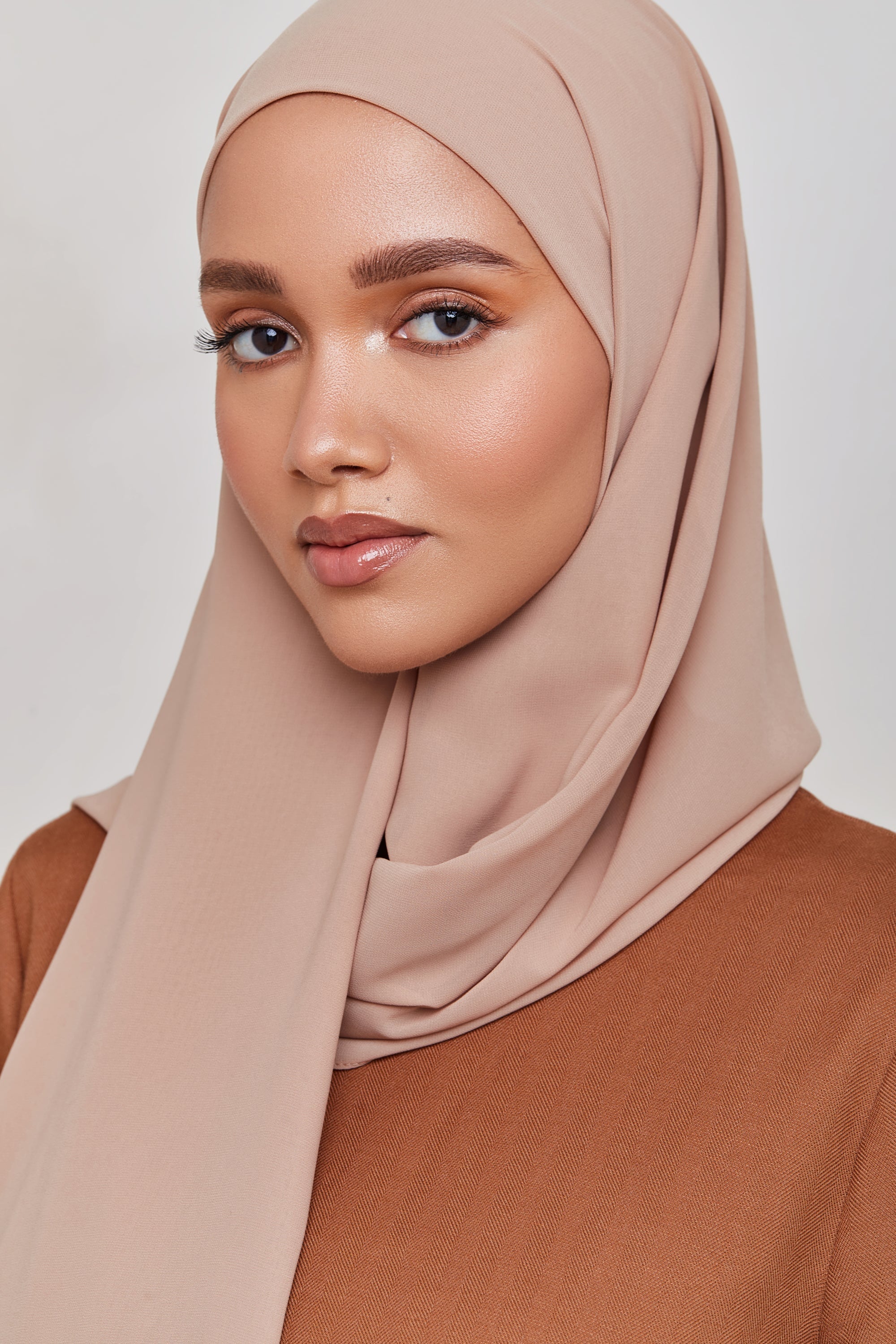 Chiffon LITE Hijab - Light Natural (Natural) saigonodysseyhotel 