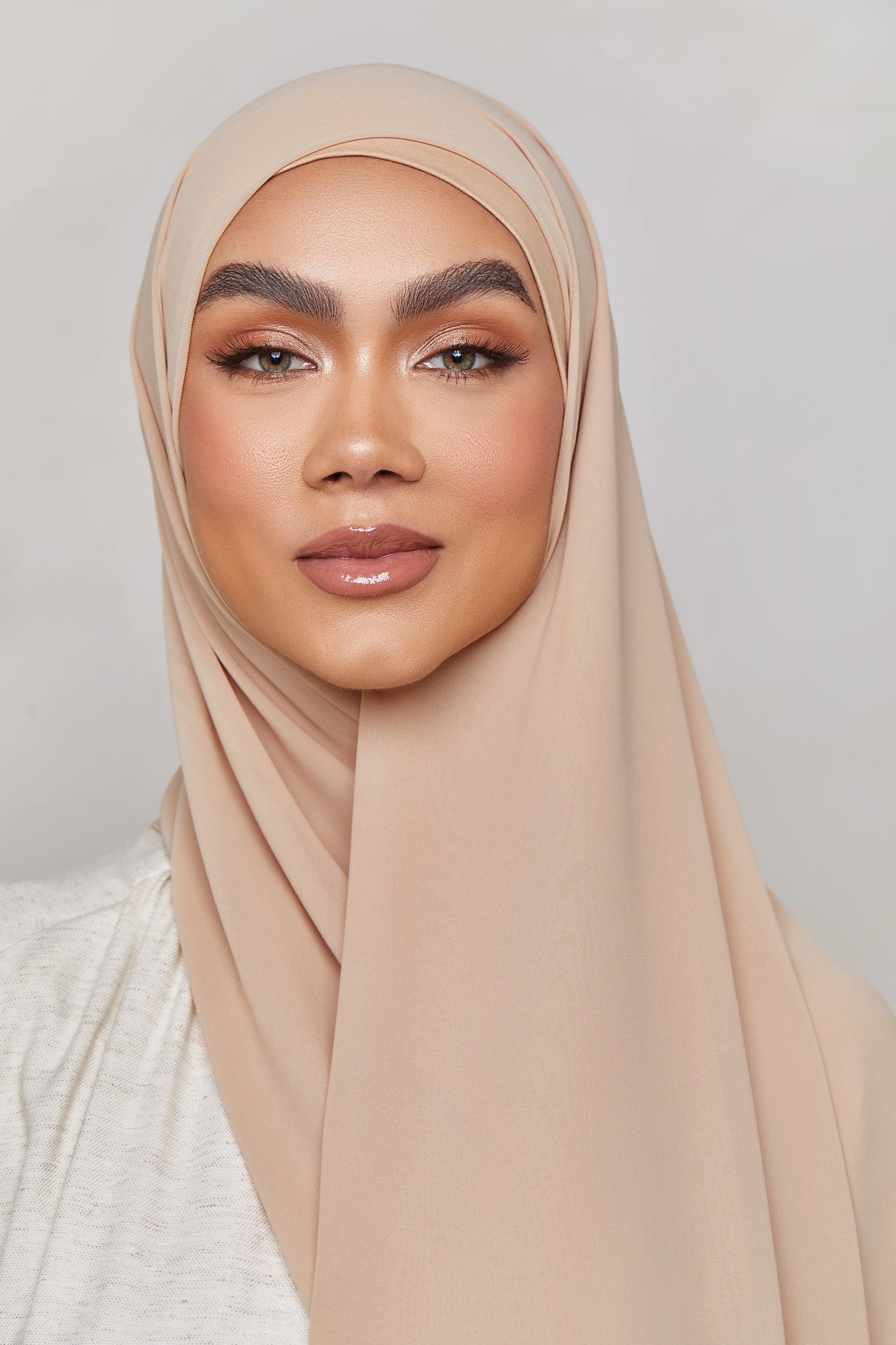 Chiffon LITE Hijab - Light Taupe saigonodysseyhotel 