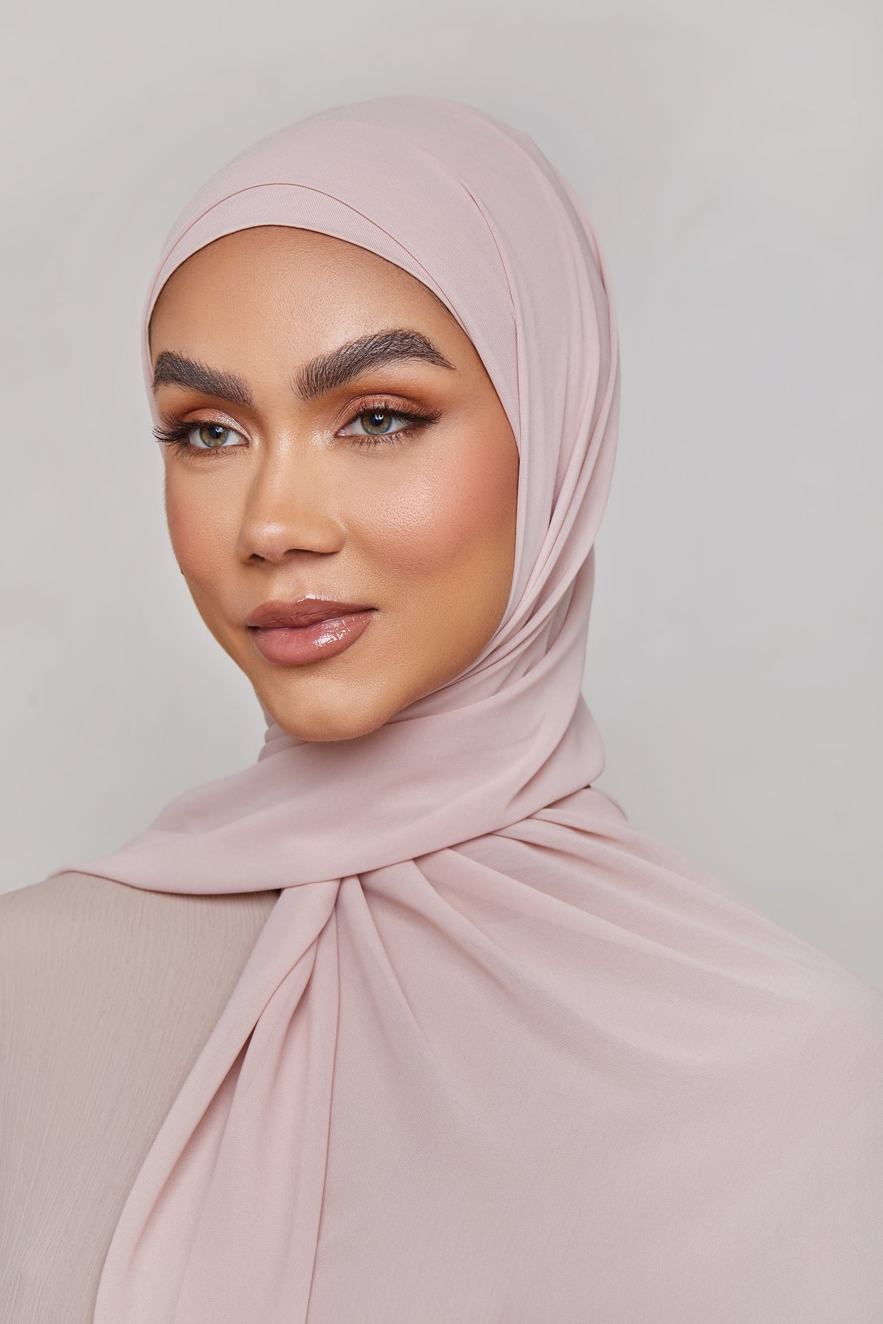 Chiffon LITE Hijab - Sepia Rose saigonodysseyhotel 