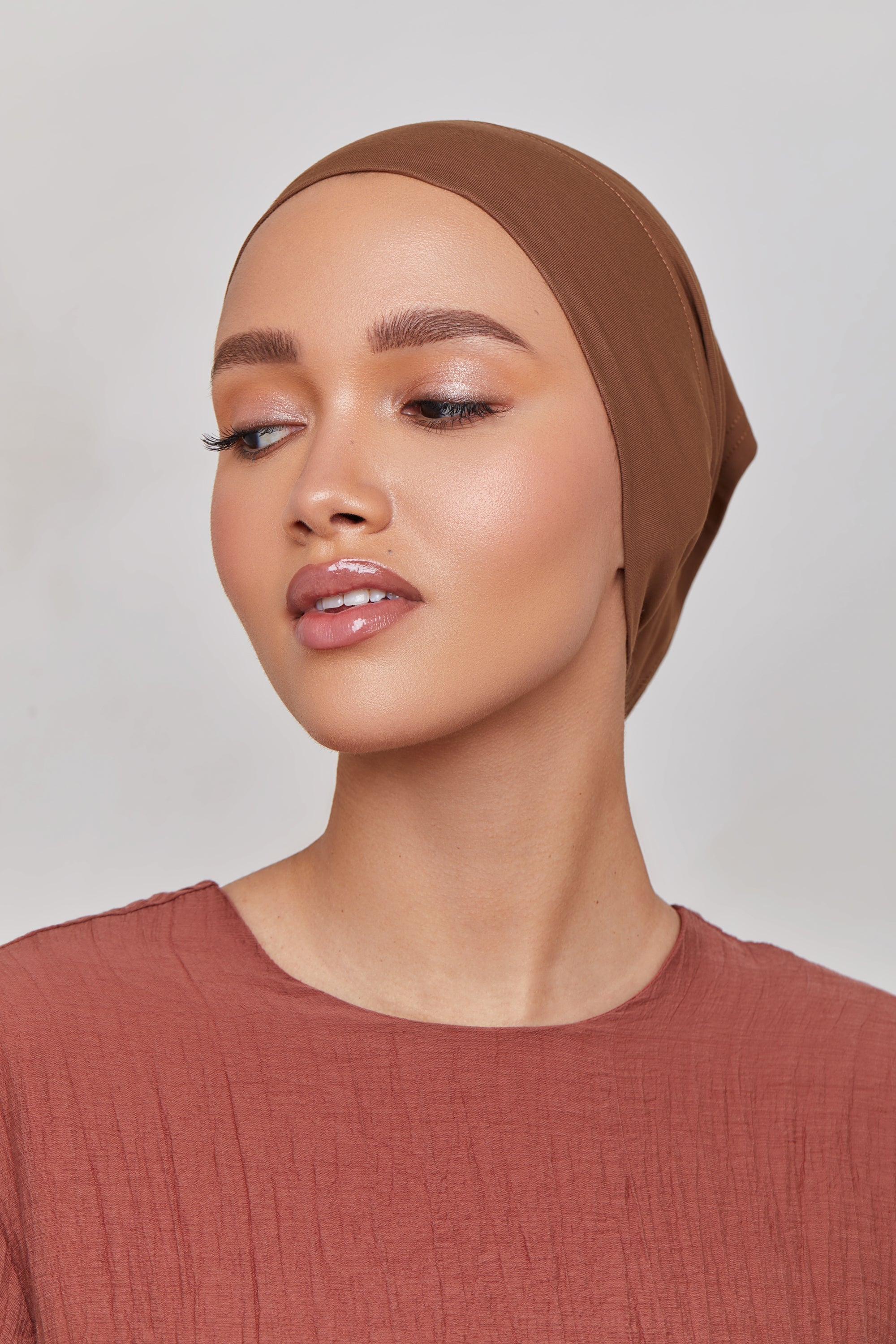 Veiled Cotton Undercap - Soft Brown