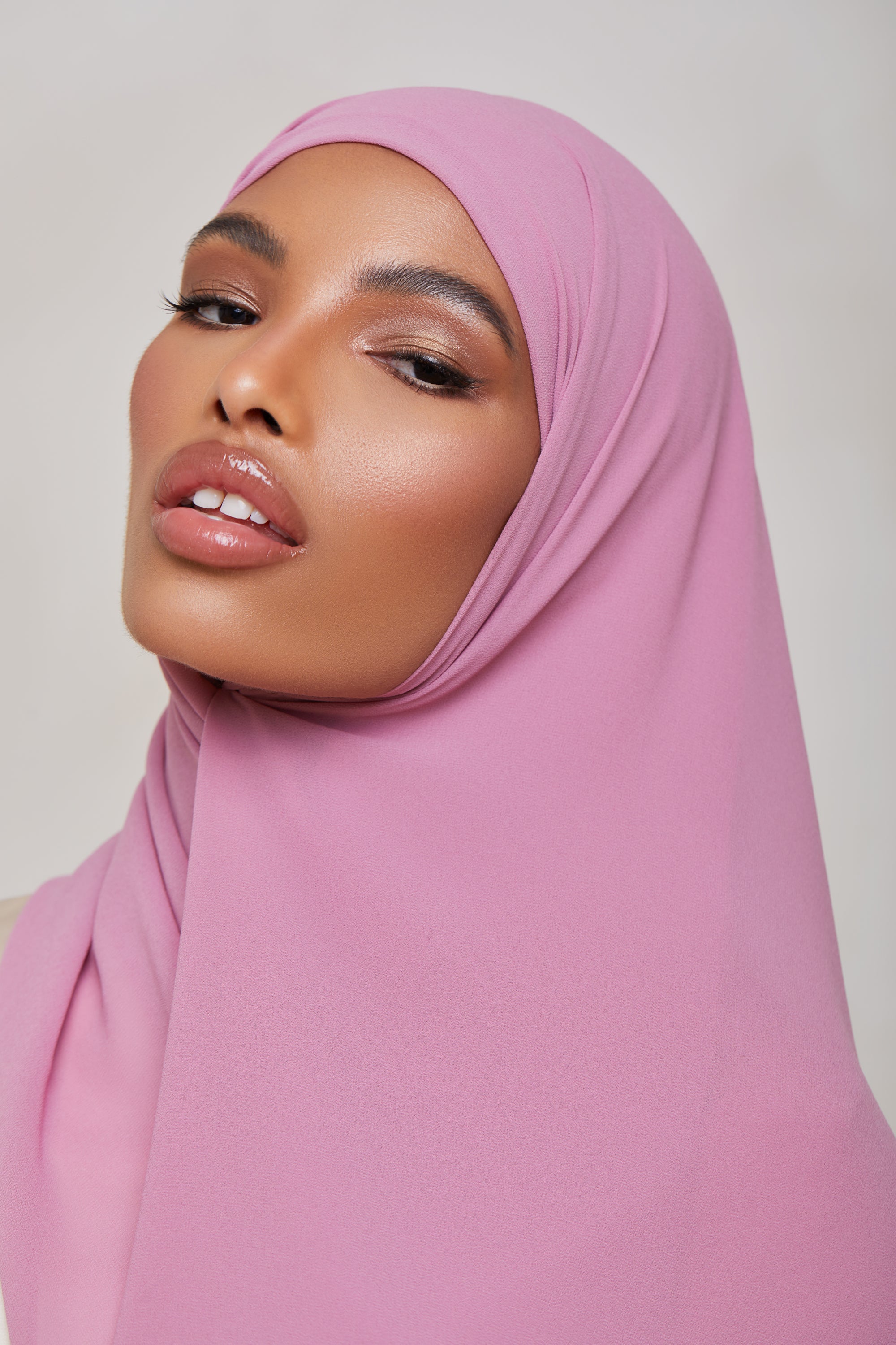 Essential Chiffon Hijab - Mauve Scarves & Shawls Veiled Collection