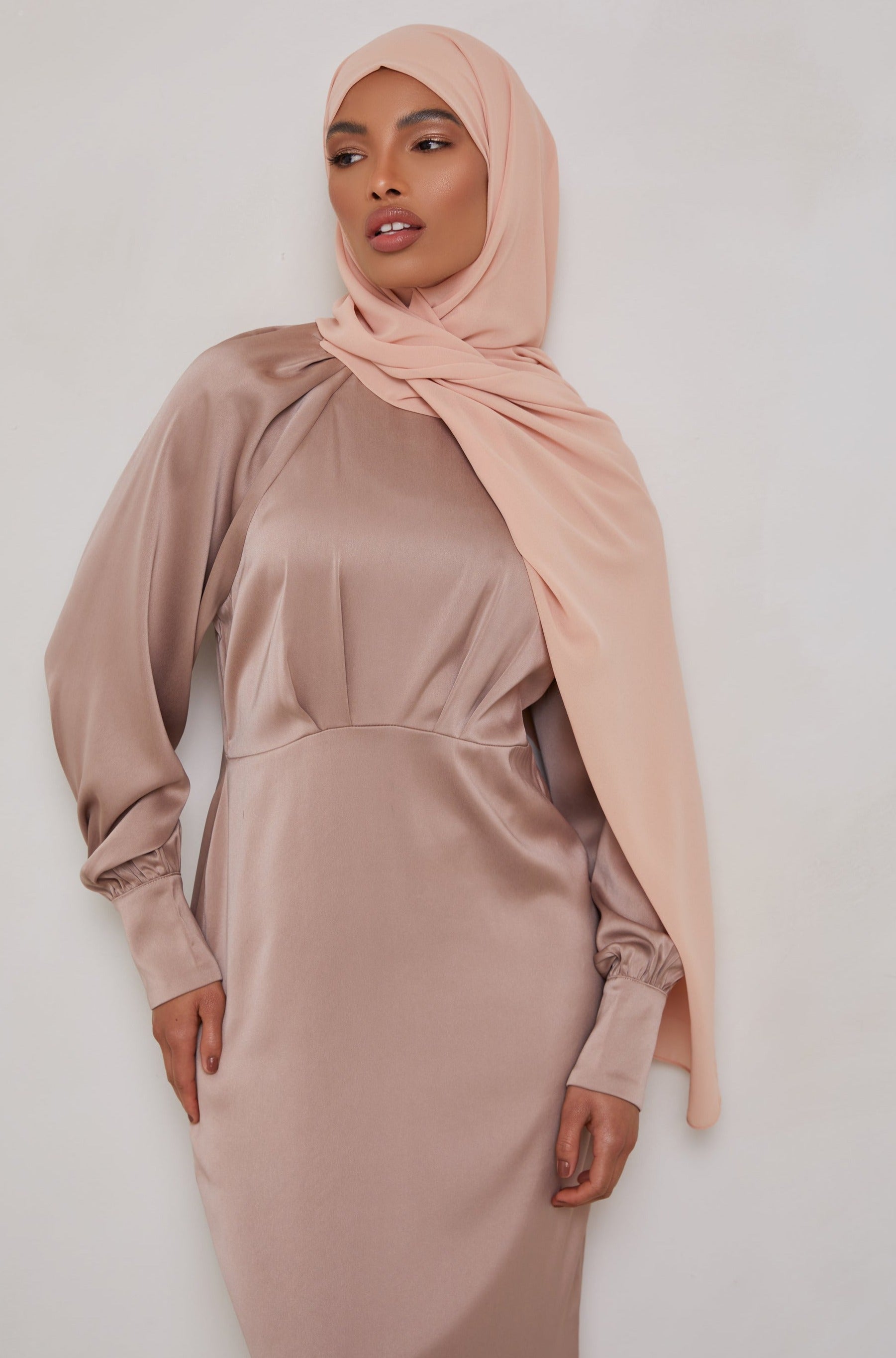 Essential Chiffon Hijab - Pink Nude Scarves & Shawls Veiled Collection