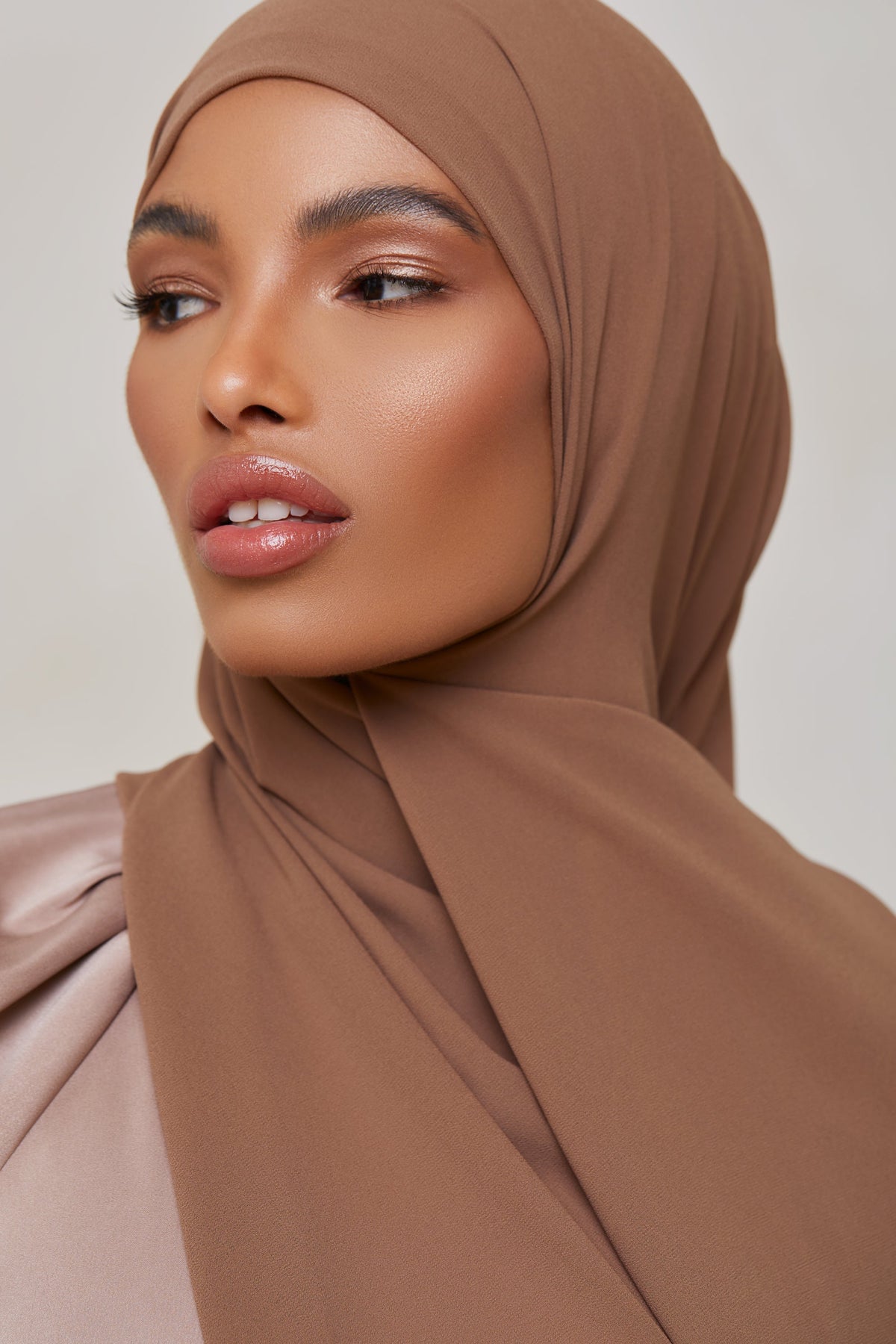 Essential Chiffon Hijab - Tawny Scarves & Shawls saigonodysseyhotel 