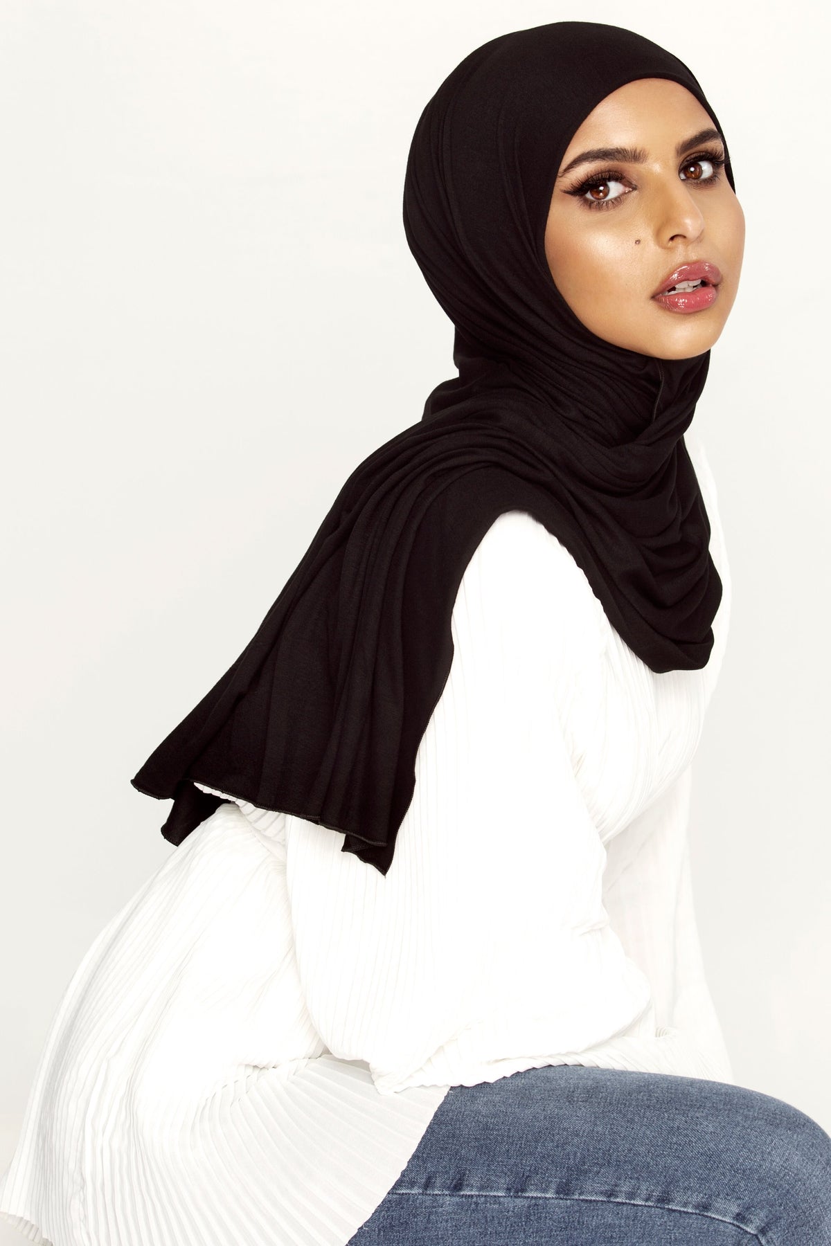 Luxury Jersey Hijab - Obsidian Black epschoolboard 