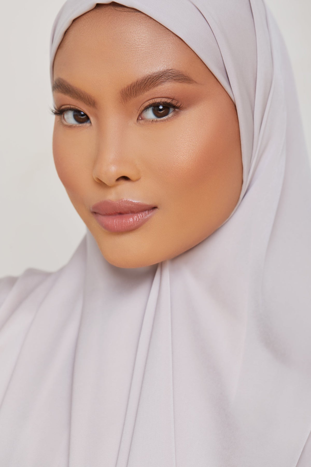 MATTE Satin Hijab - Shining Silver epschoolboard 
