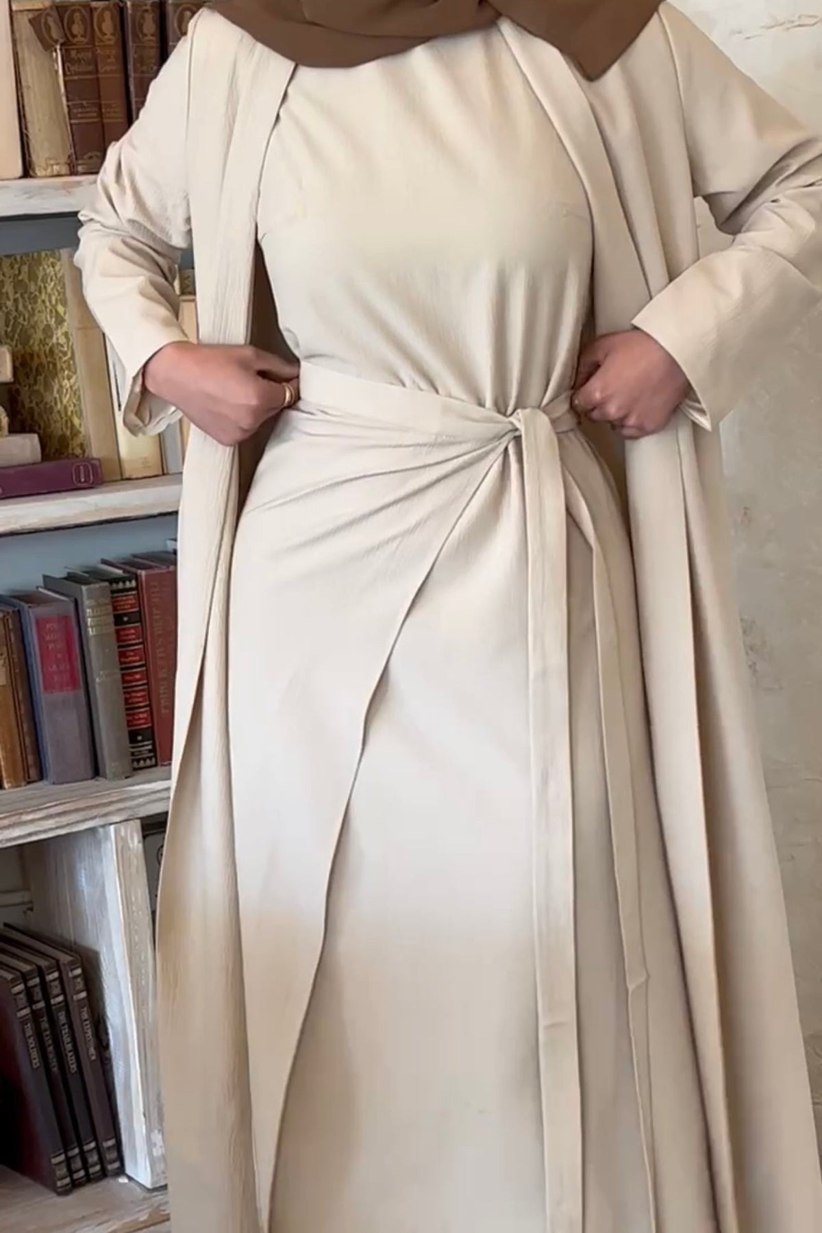 Noora Textured Three Piece Abaya Set - Sand Beige Clothing saigonodysseyhotel 