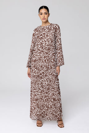 Pleated Printed Shift Maxi Dress - Brown epschoolboard 