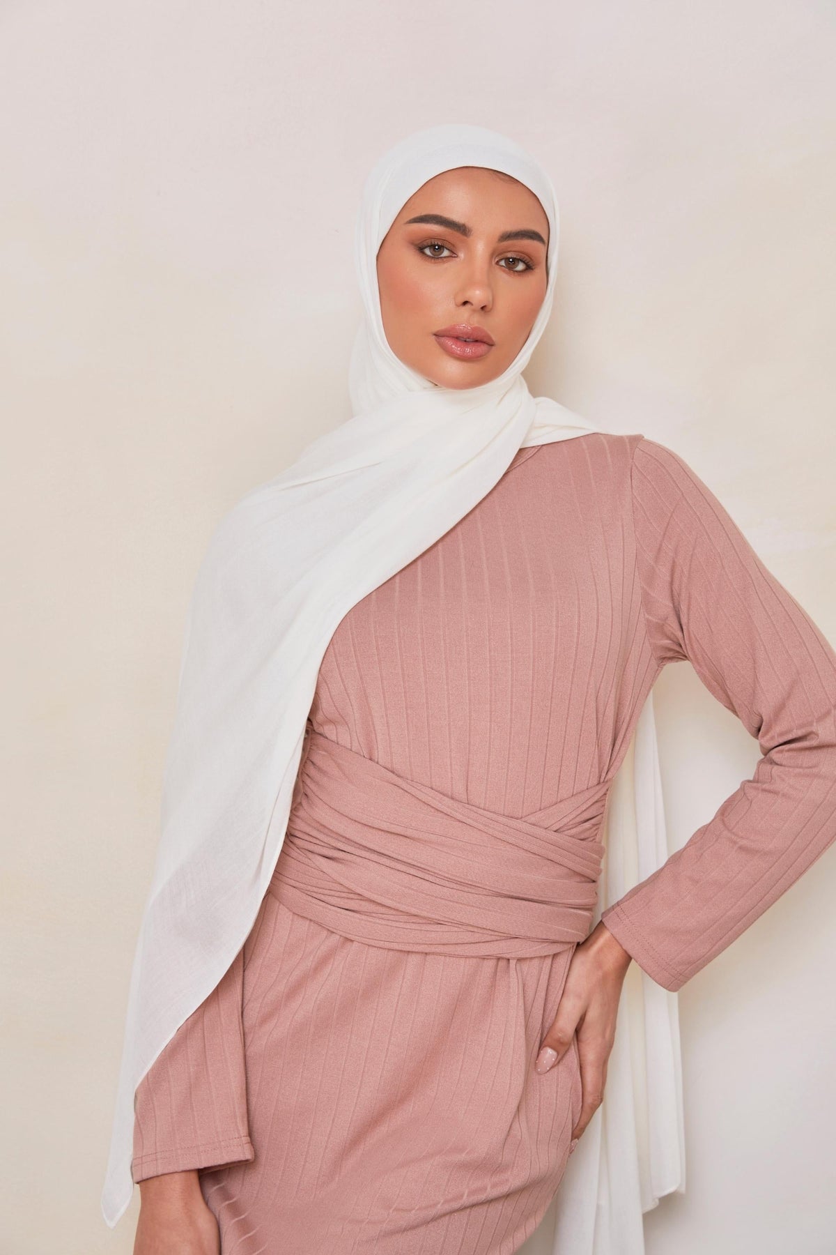 Premium Modal Hijab - White epschoolboard 