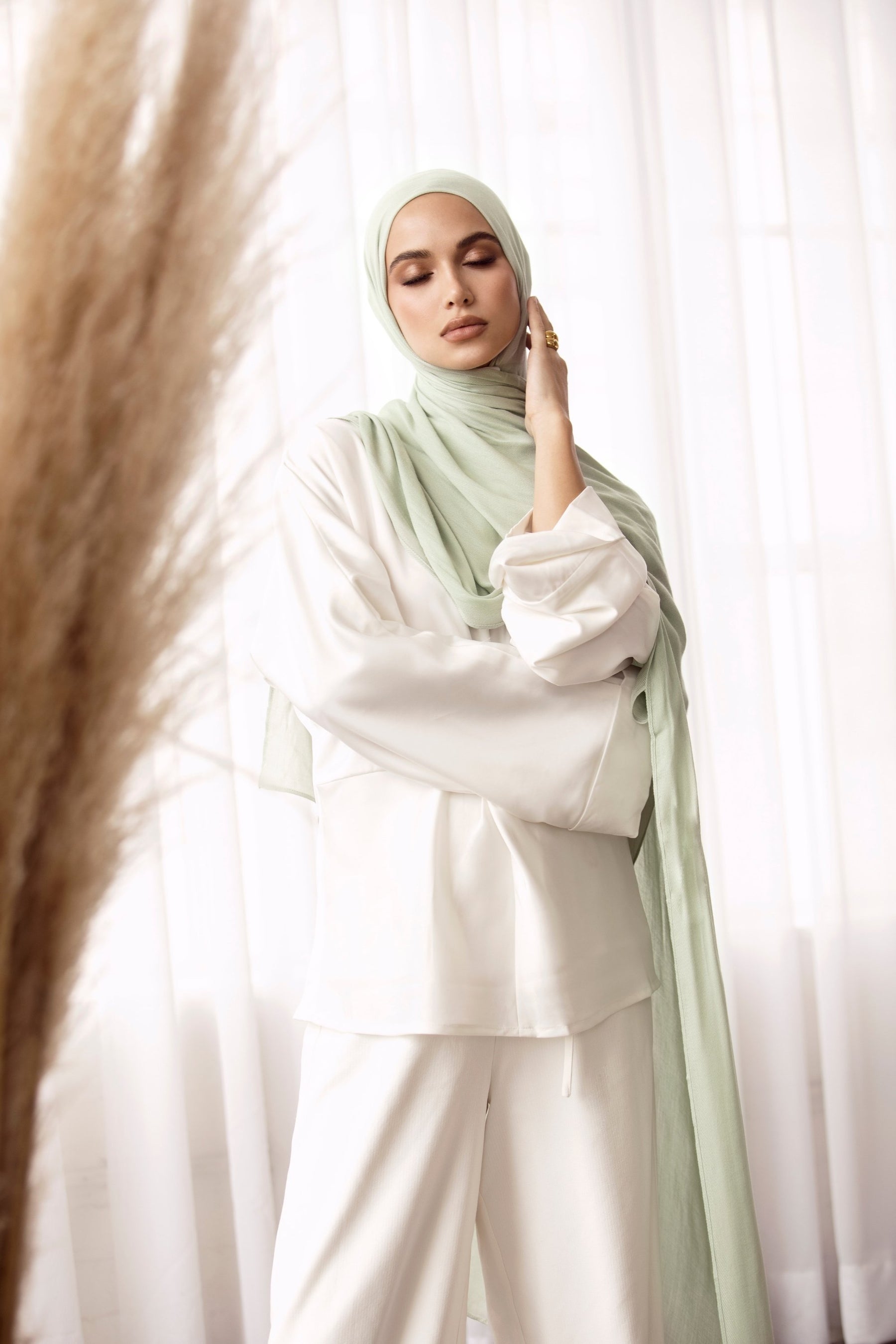 Premium Woven ECOVERO™ Hijab - Pistachio epschoolboard 