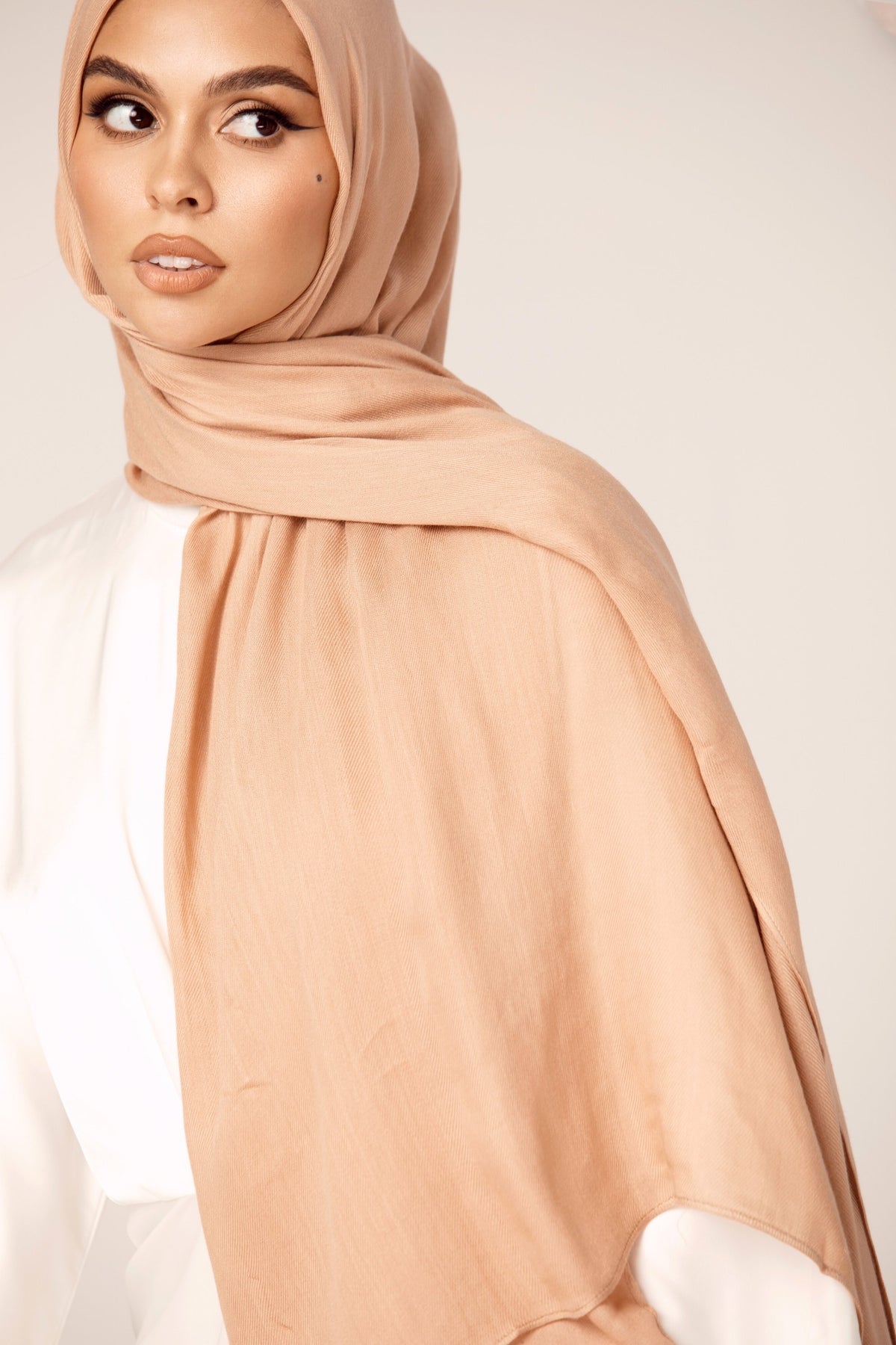 Premium Woven ECOVERO™ Hijab - Nude Blush saigonodysseyhotel 