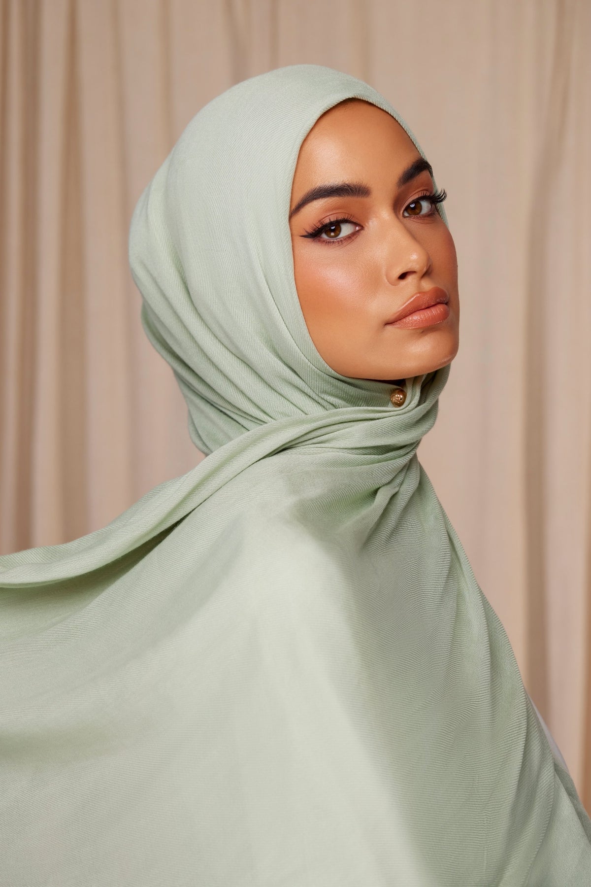 Premium Woven ECOVERO™ Hijab - Pistachio saigonodysseyhotel 