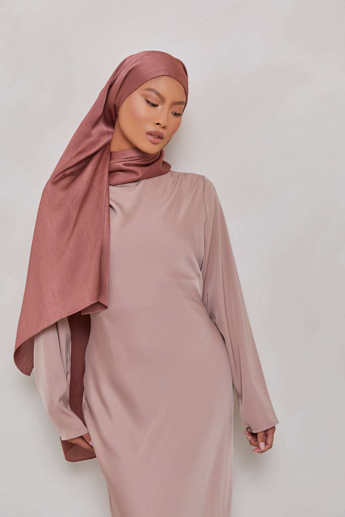TEXTURE Satin Crepe Hijab - Dark Mauve Crepe epschoolboard 