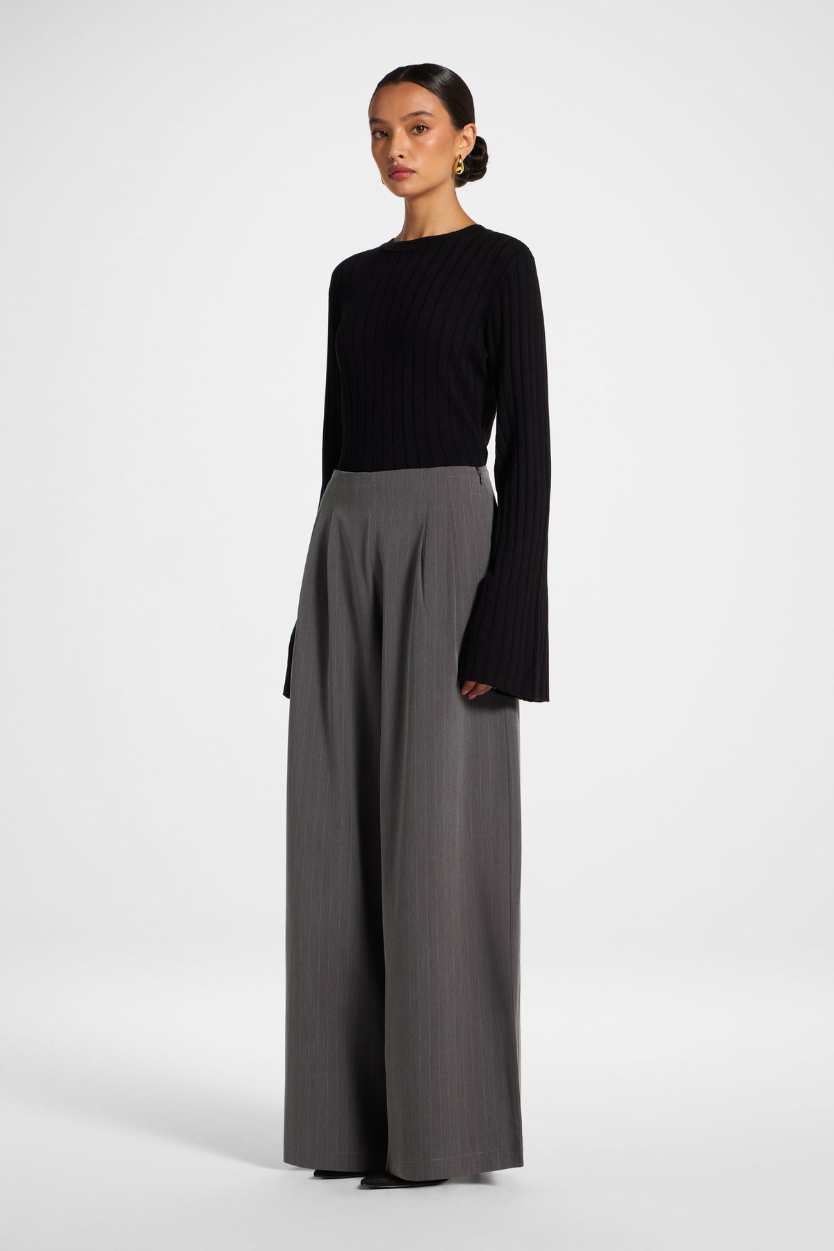 Stripe Pleat Wide Leg Pant - Charcoal