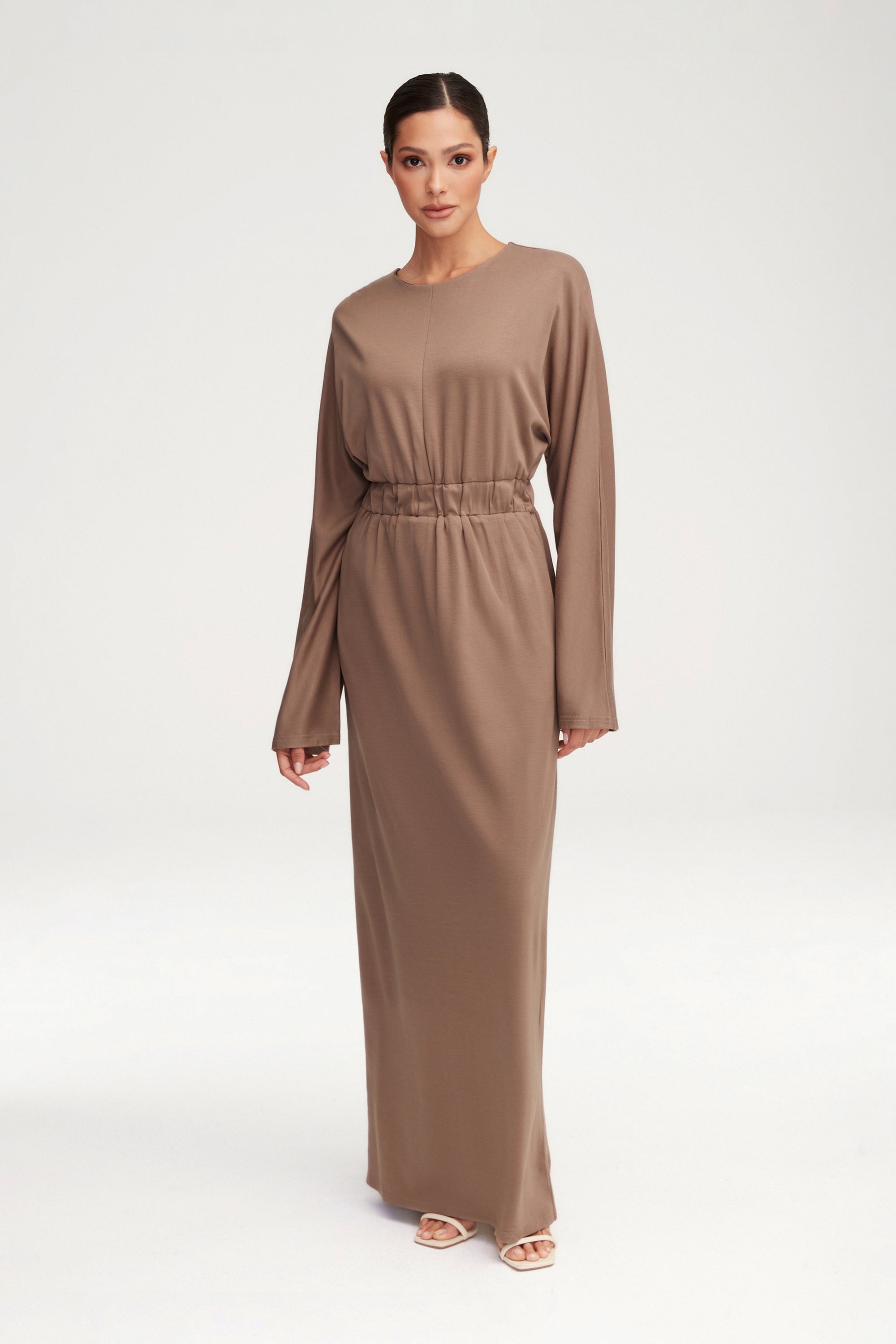 Adelynn Jersey Batwing Maxi Dress - Taupe Clothing Veiled 