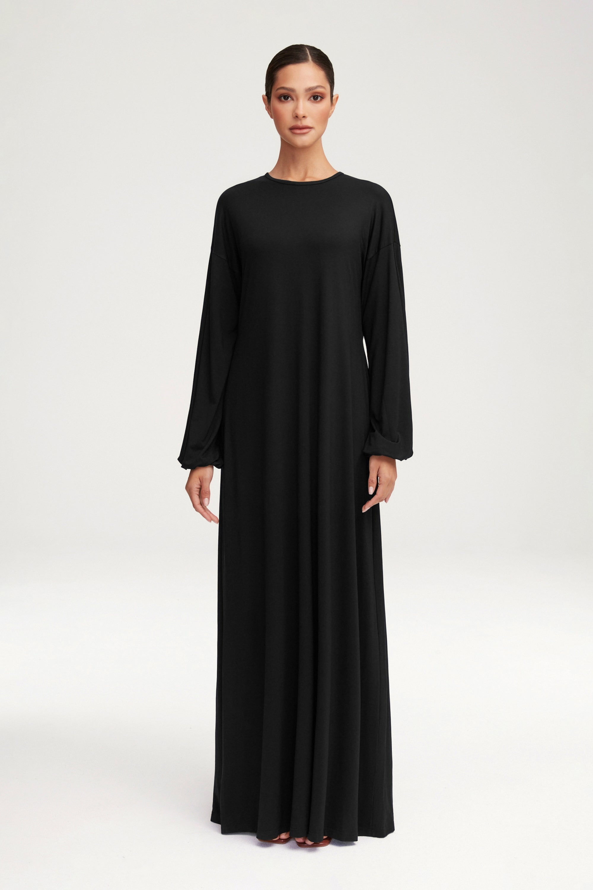 Afiyah Jersey Maxi Dress - Black Clothing Veiled 