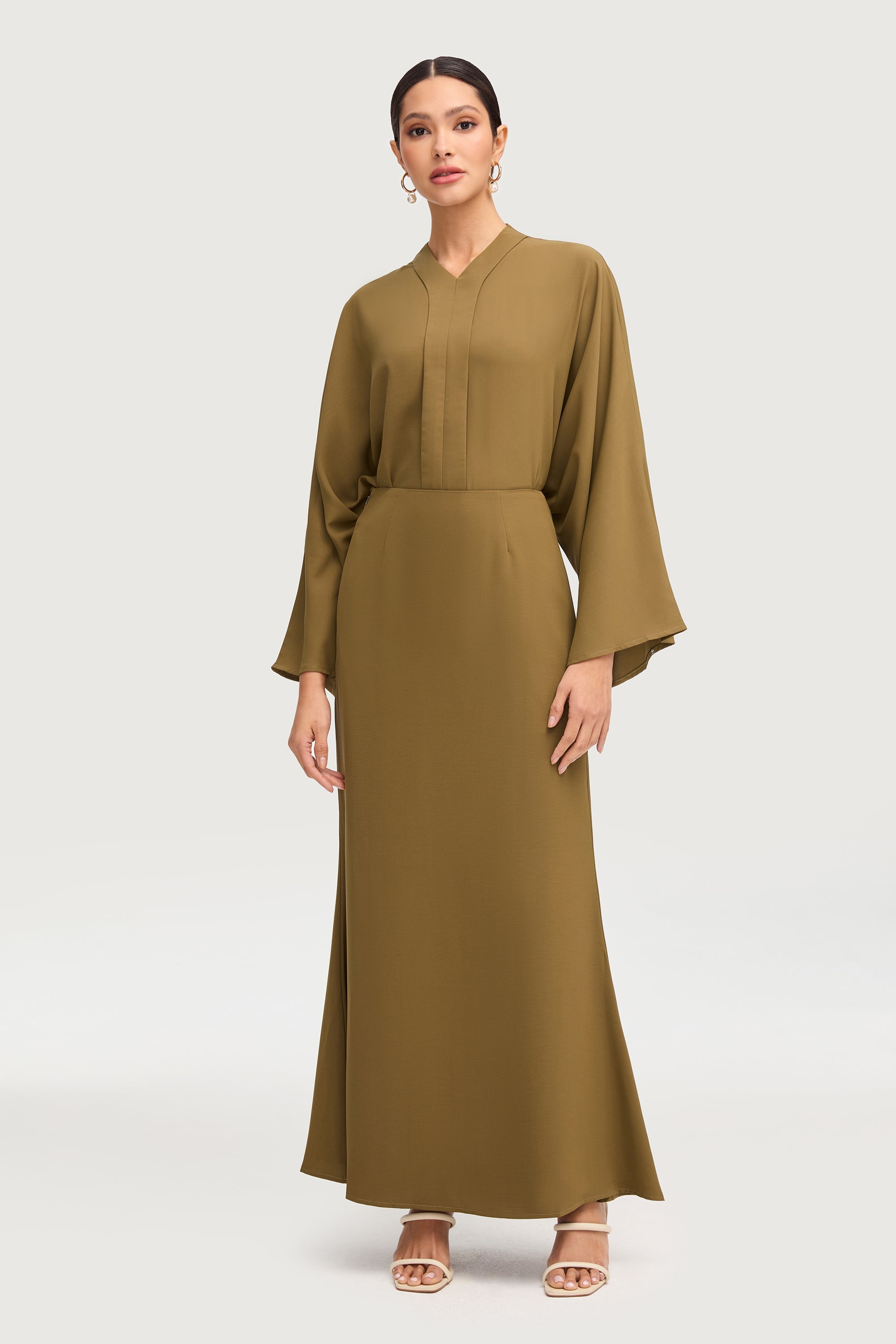 Afraa Top & Maxi Skirt Set - Olive Set Veiled Collection 