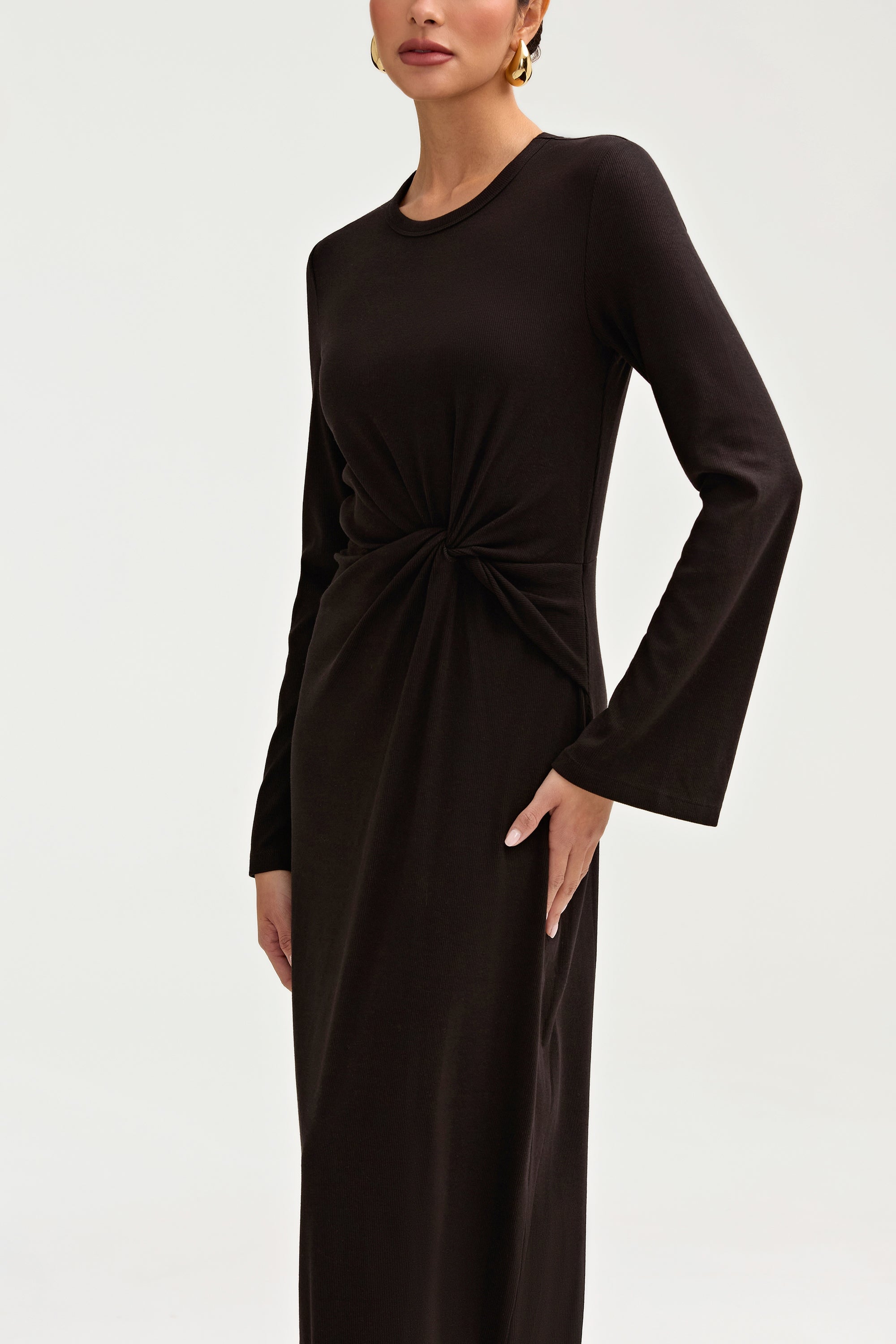 Aissia Ribbed Twist Front Maxi Dress - Black Clothing Veiled 