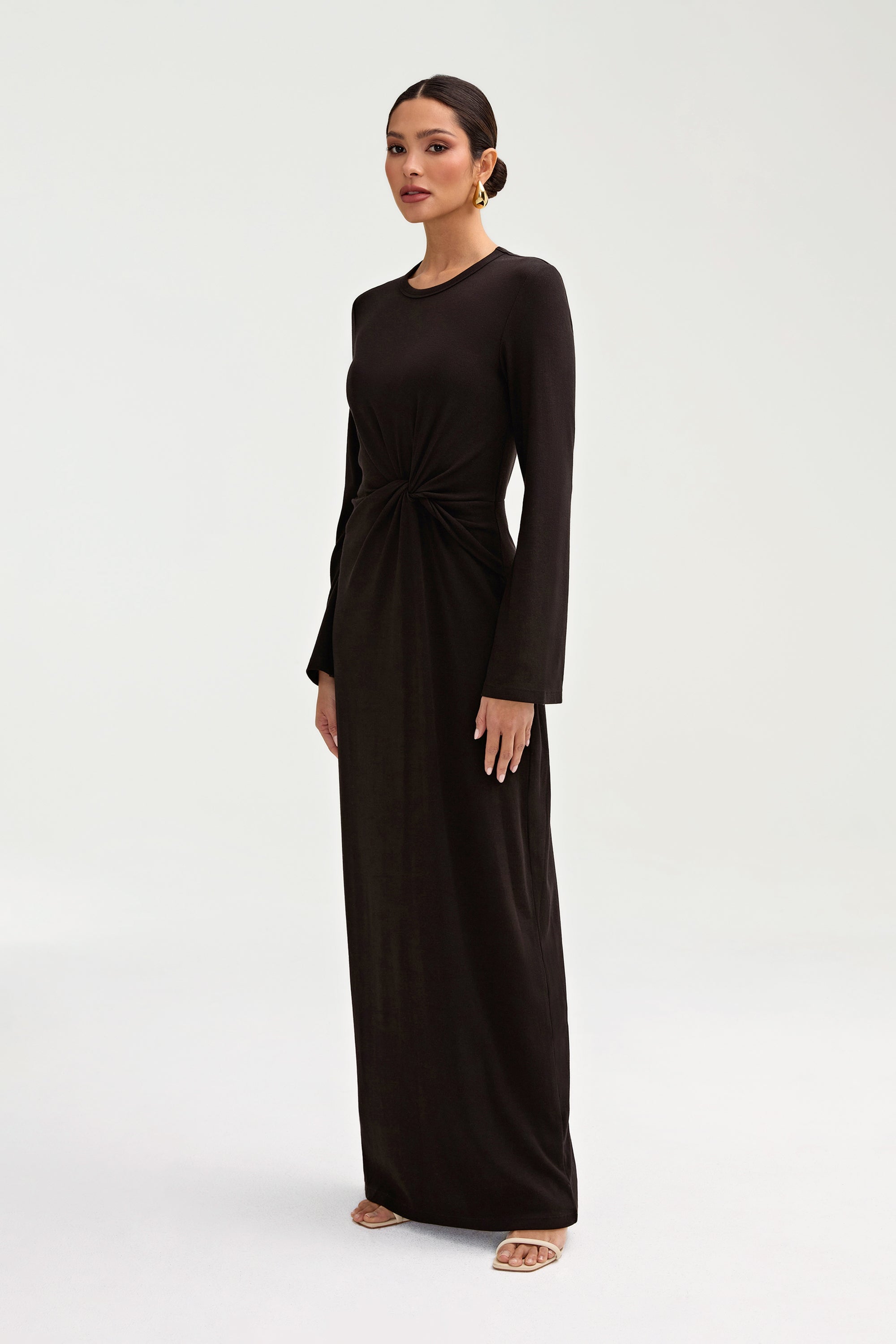 Aissia Ribbed Twist Front Maxi Dress - Black Clothing Veiled 
