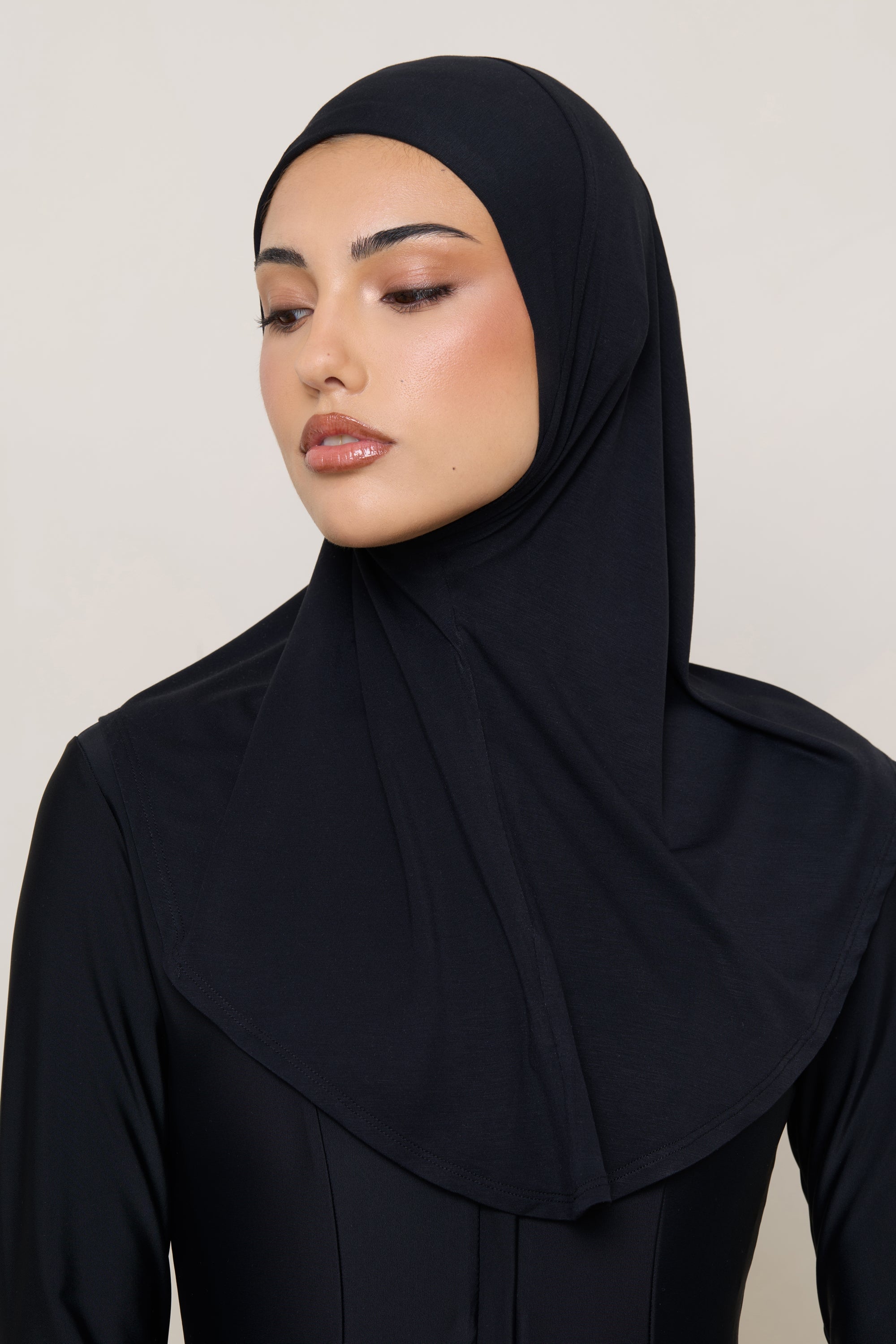 Amira Bamboo Jersey Instant Hijab - Black Hijabs Veiled 