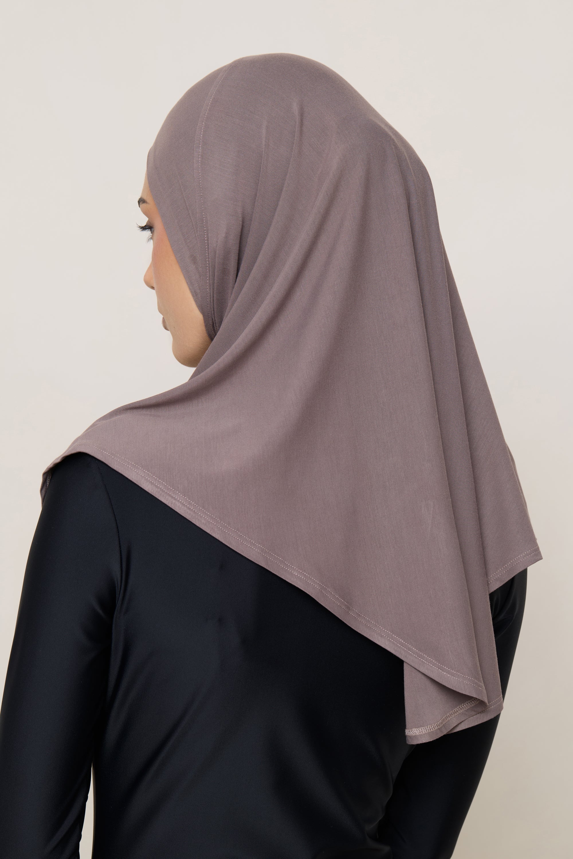Amira Bamboo Jersey Instant Hijab - Deep Taupe Hijabs Veiled 