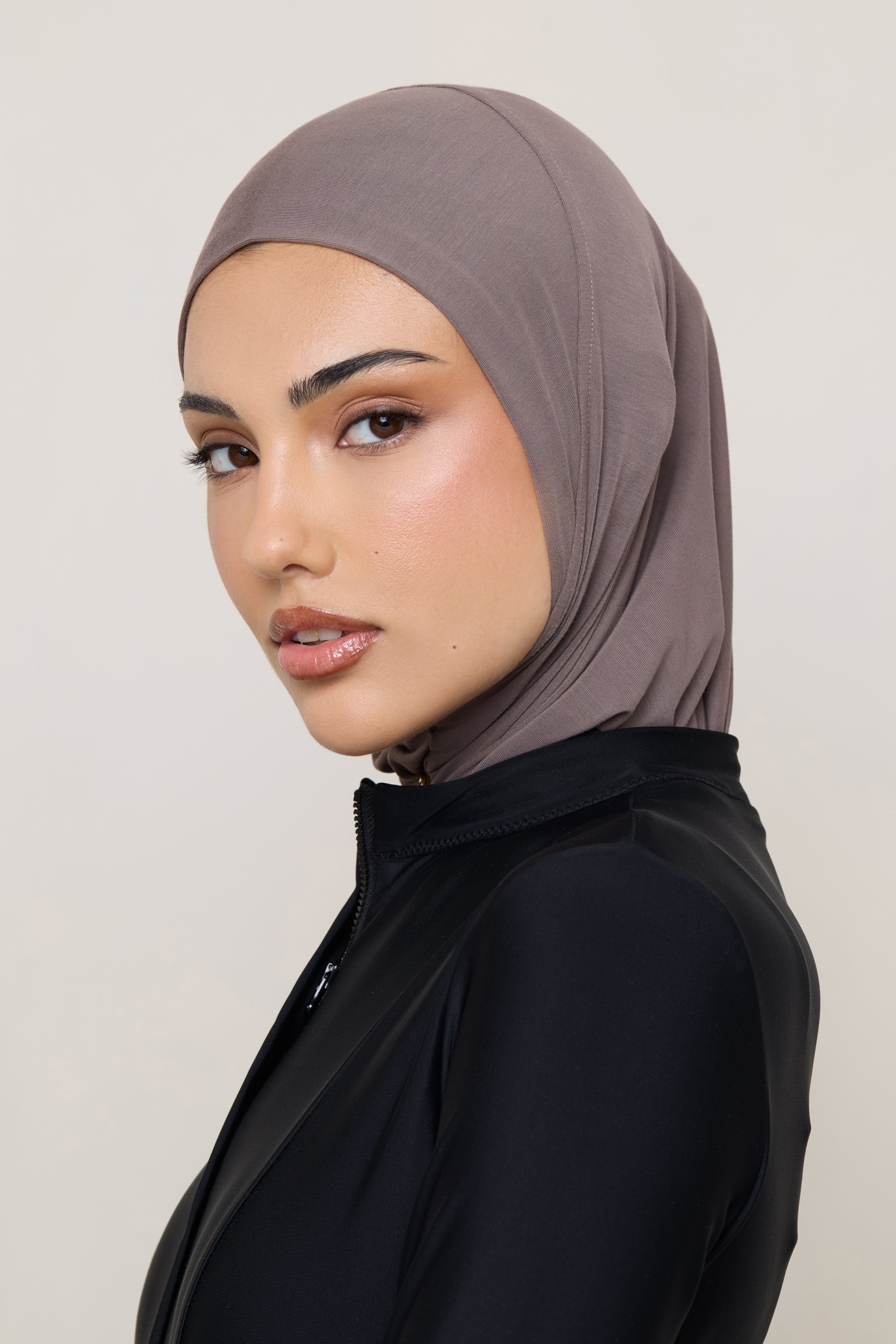 Amira Bamboo Jersey Instant Hijab - Deep Taupe Hijabs Veiled 