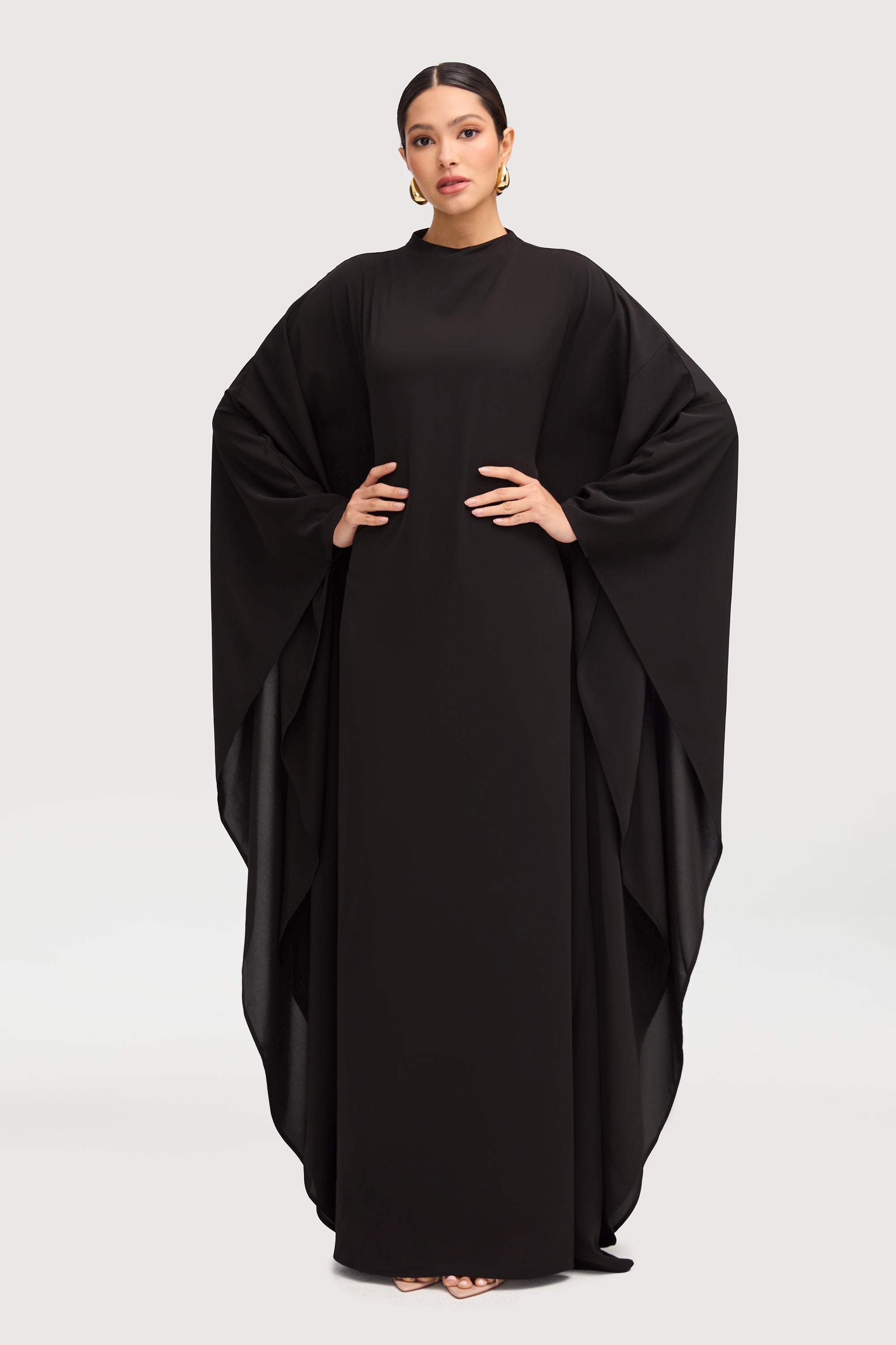 Amira Butterfly Inner Tie Abaya - Black Abayas Veiled 