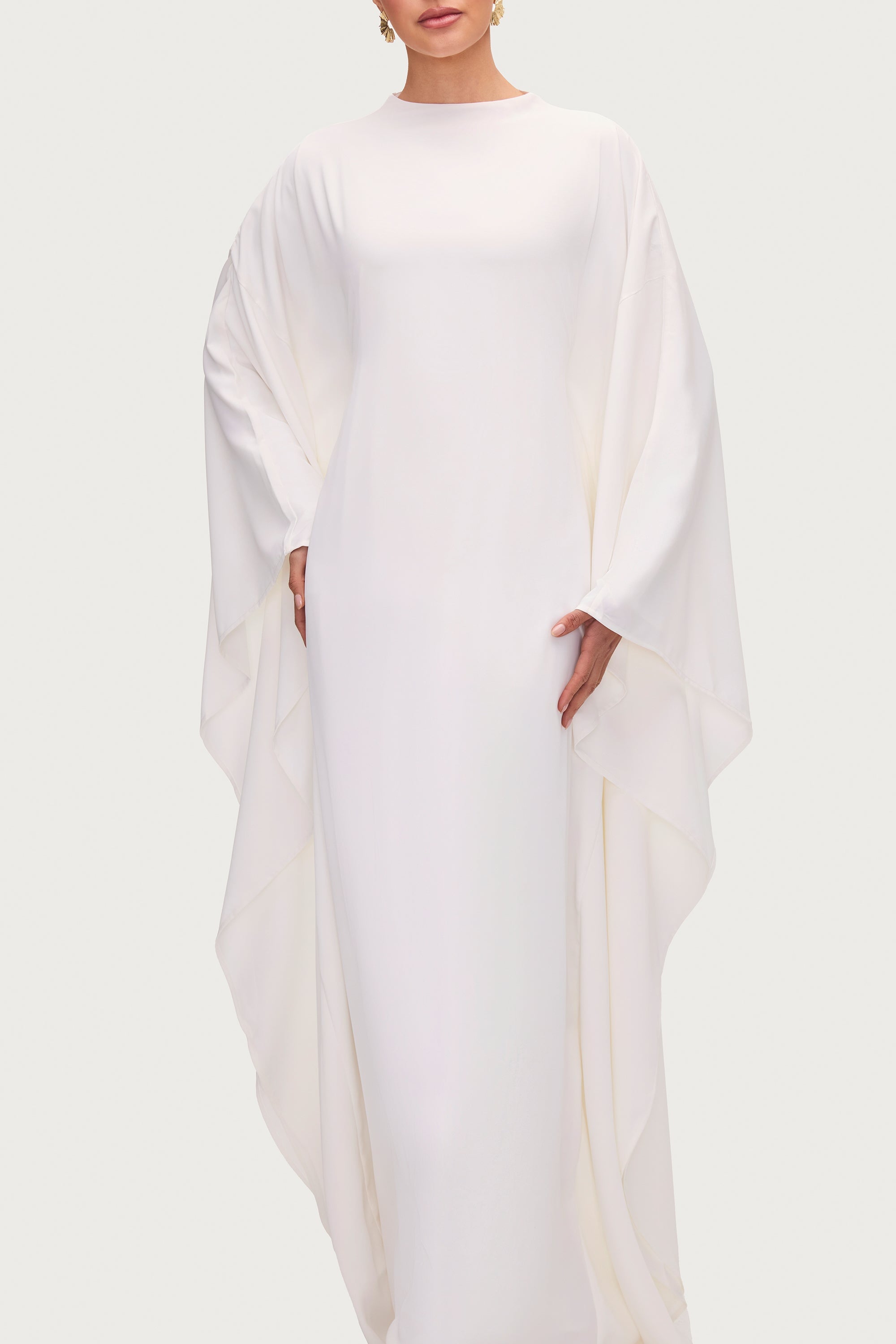 Amira Butterfly Inner Tie Abaya - White Abayas Veiled 