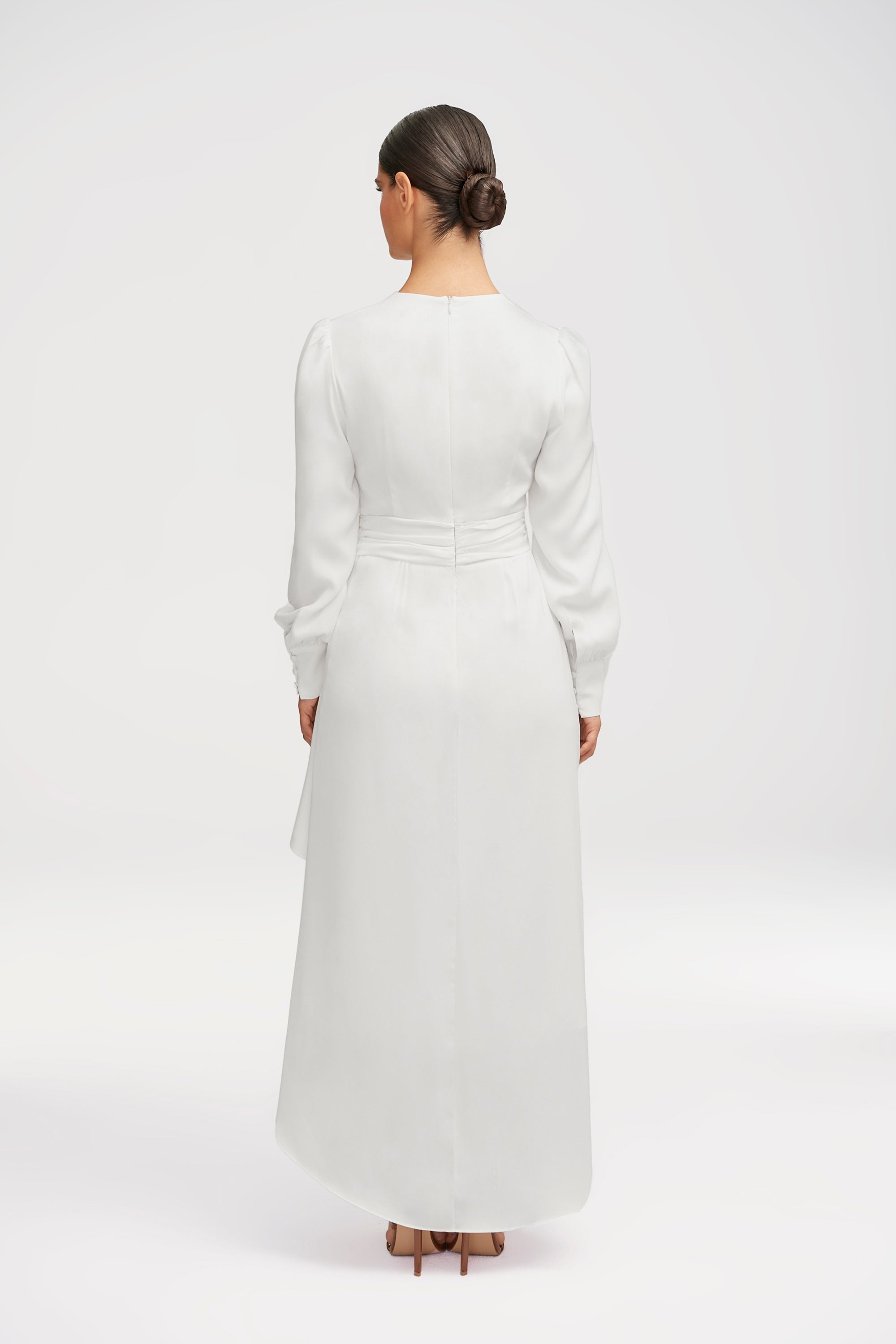 Anabelle Pleated Waist Ruffle Maxi Dress - White Clothing saigonodysseyhotel 