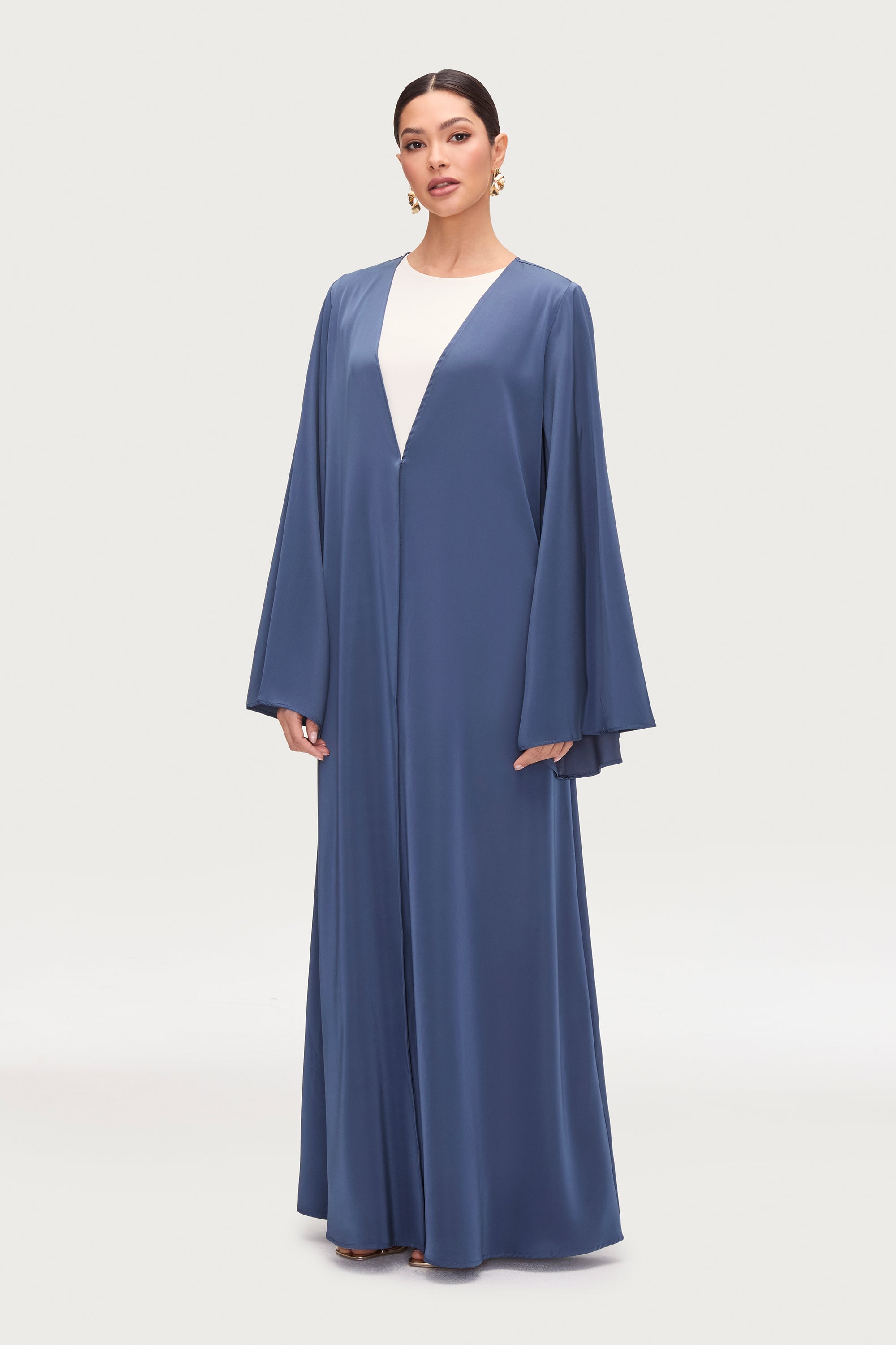 Arwa Flare Sleeve Open Abaya - Layl Abayas Veiled 