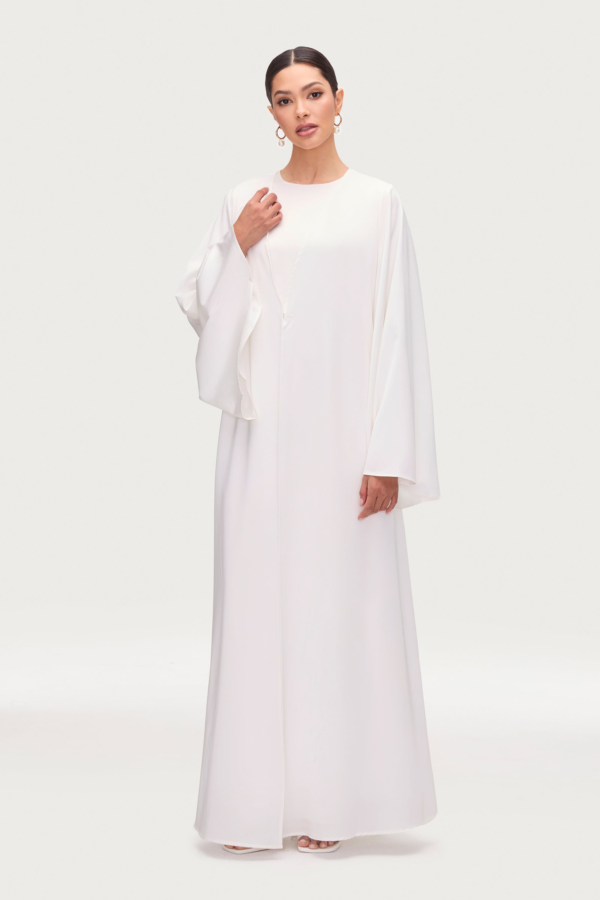 Arwa Flare Sleeve Open Abaya - White Abayas Veiled 