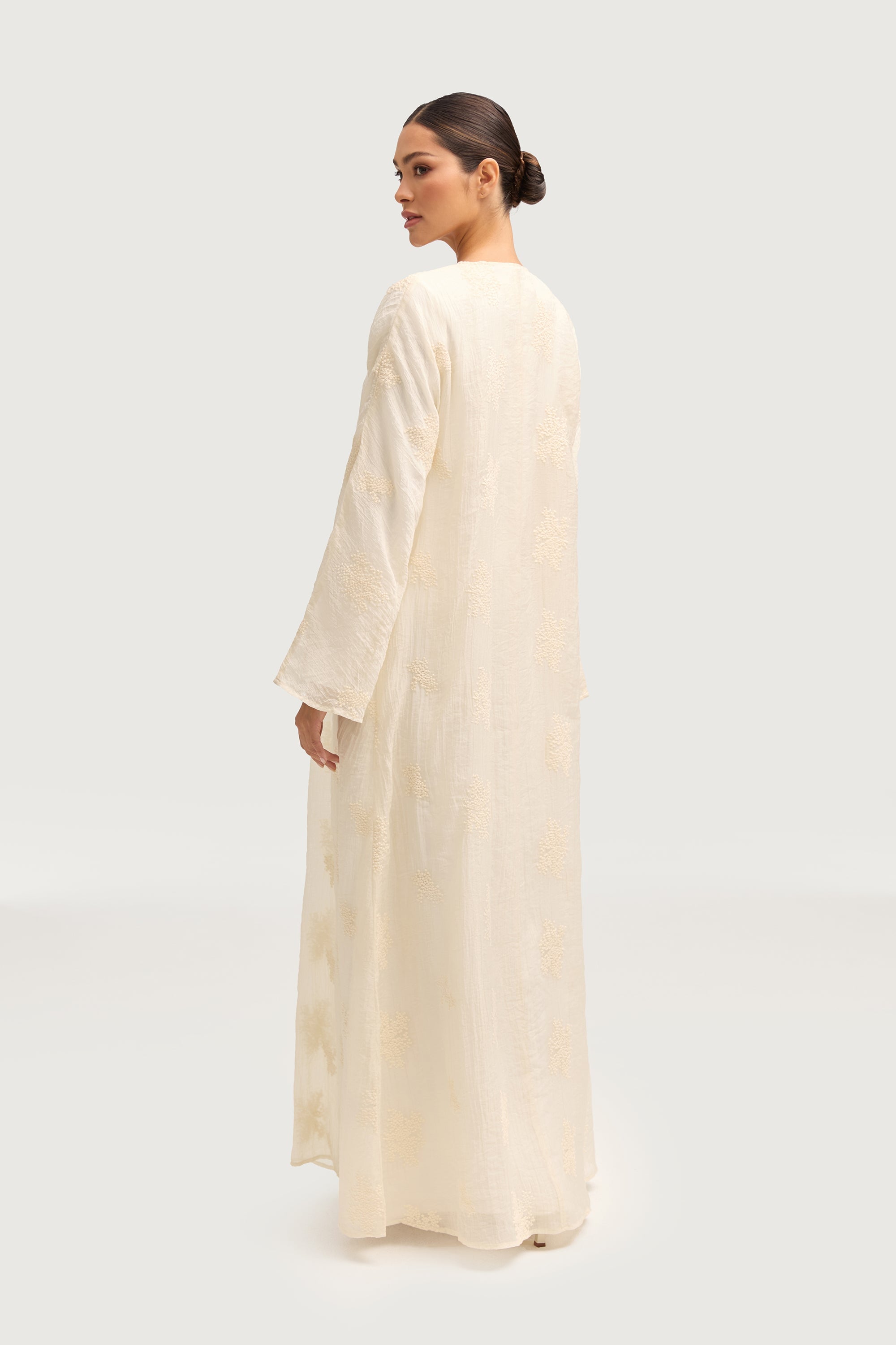 Assiya Embroidered Open Abaya - White Abayas Veiled 