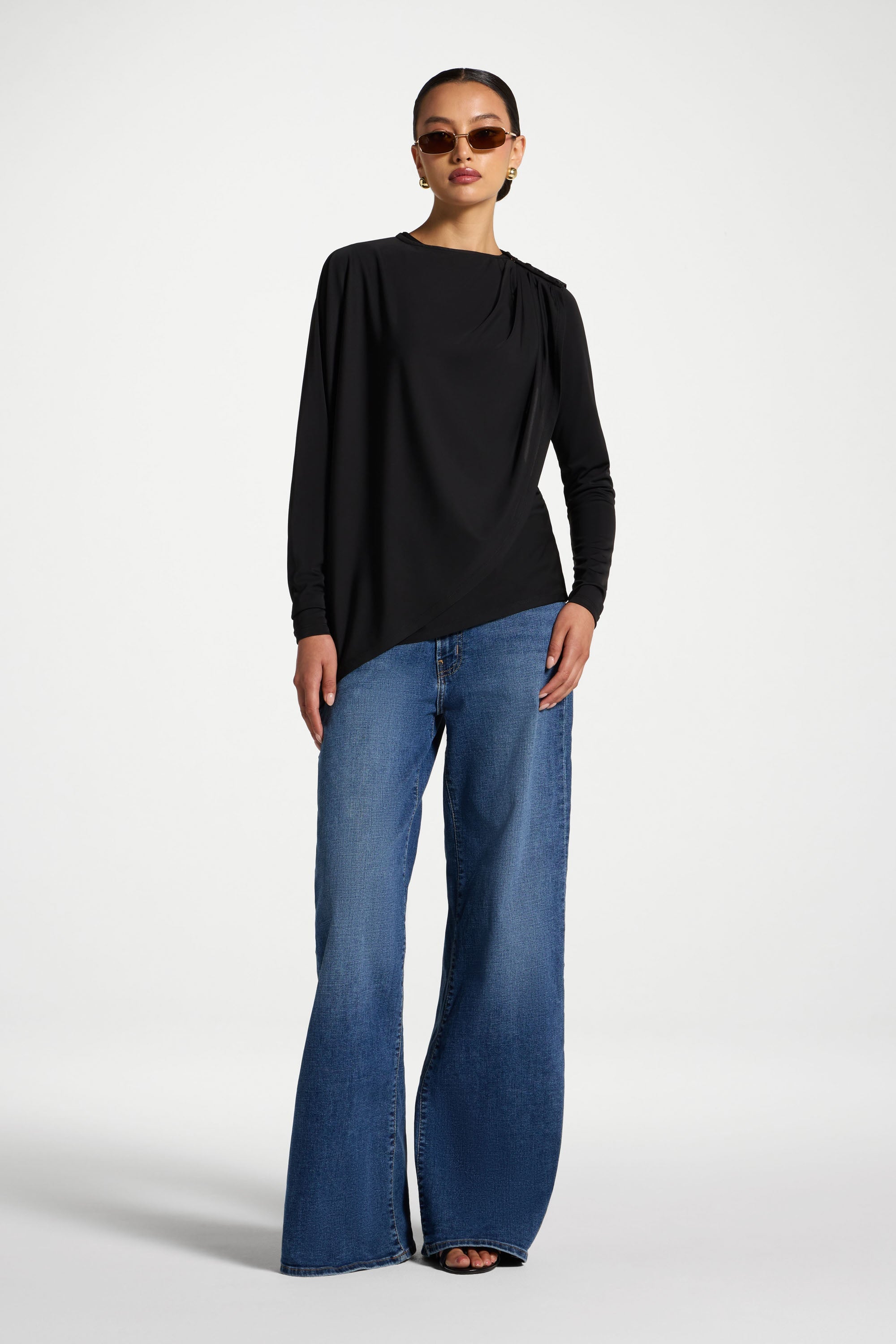 Asymmetric Cape Top - Black Abayas Veiled 