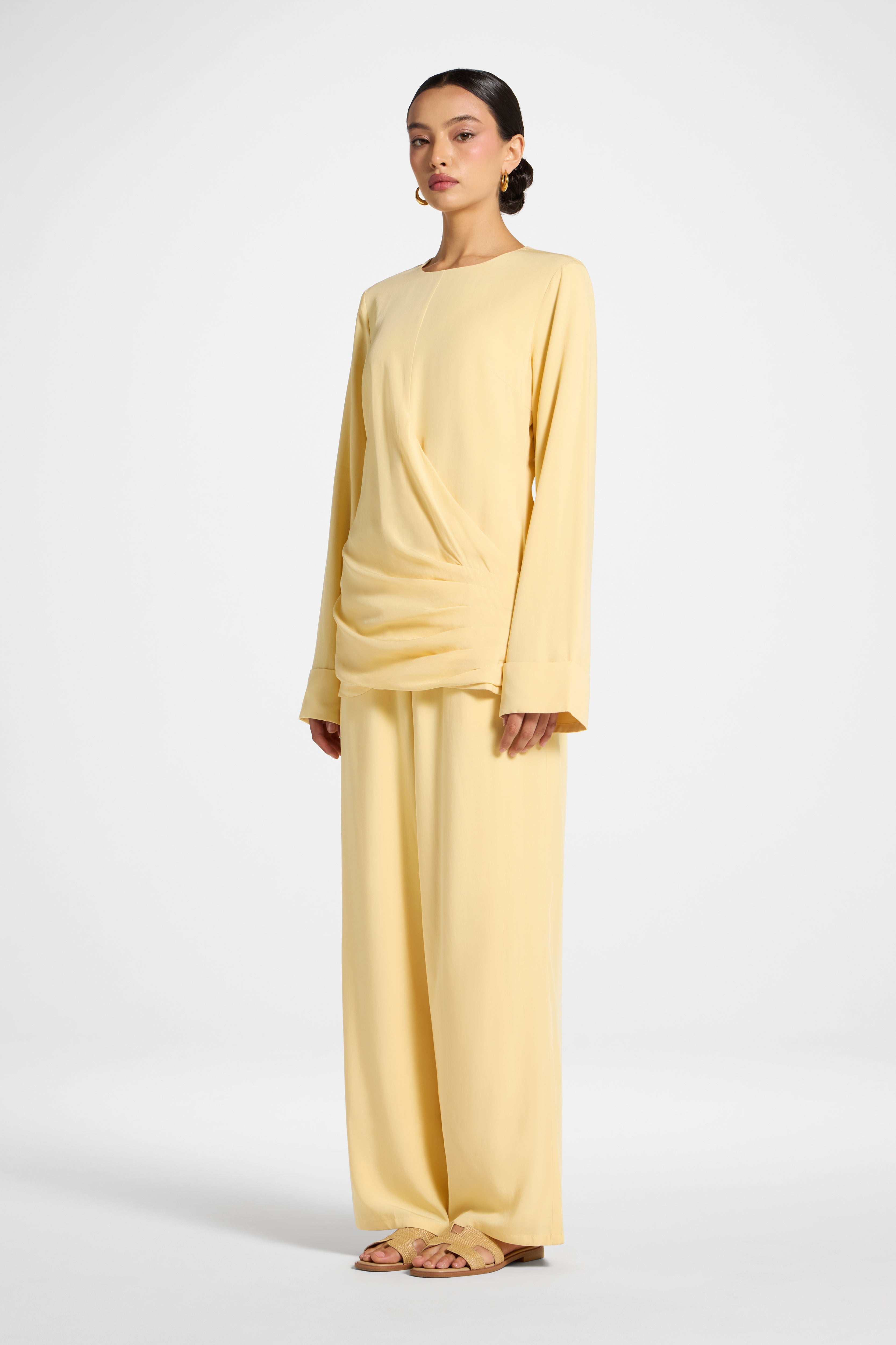 Asymmetric Pleated Top - Banana Abayas Veiled 