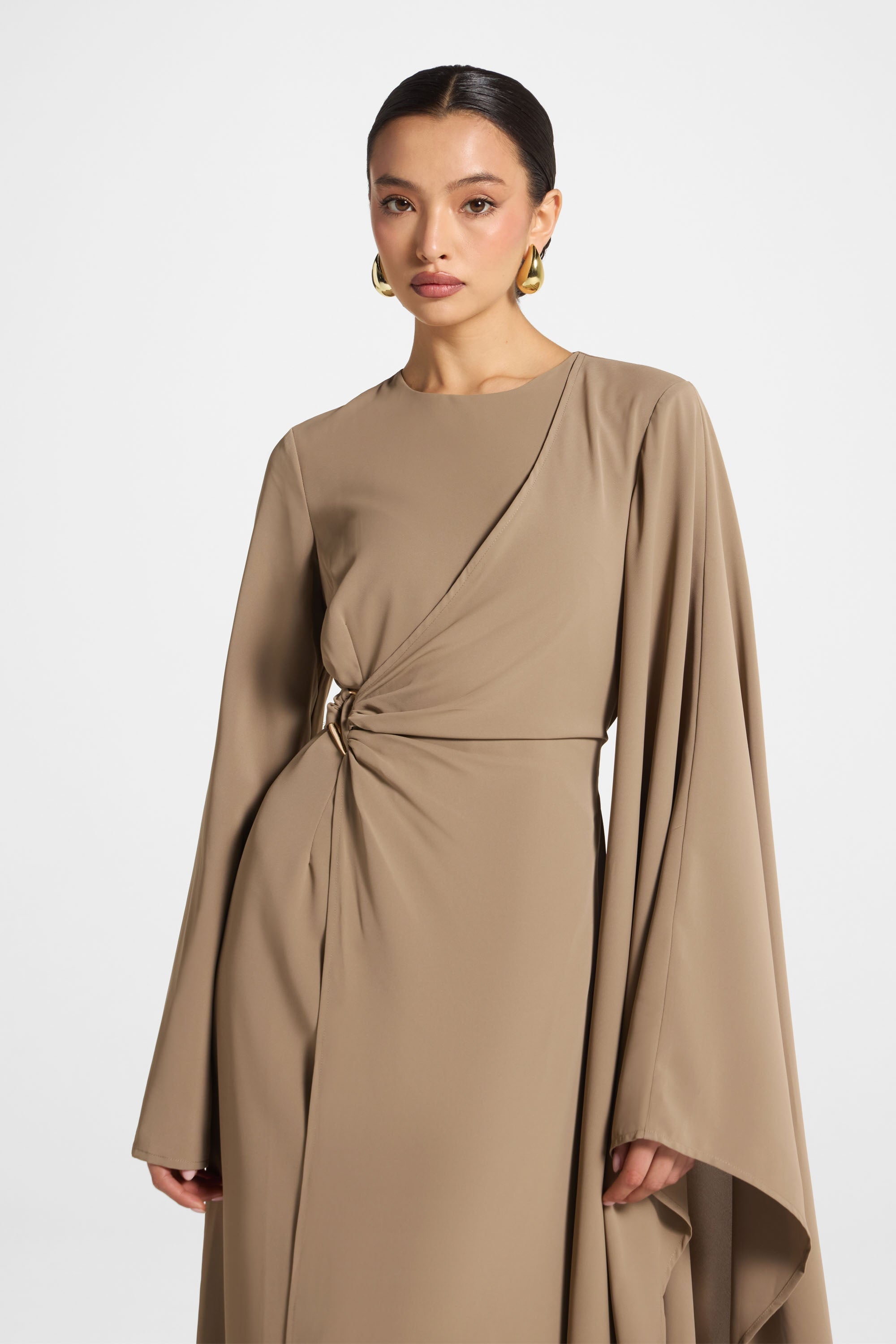 Asymmetric Sleeve Maxi Dress - Vetiver Abayas Veiled 