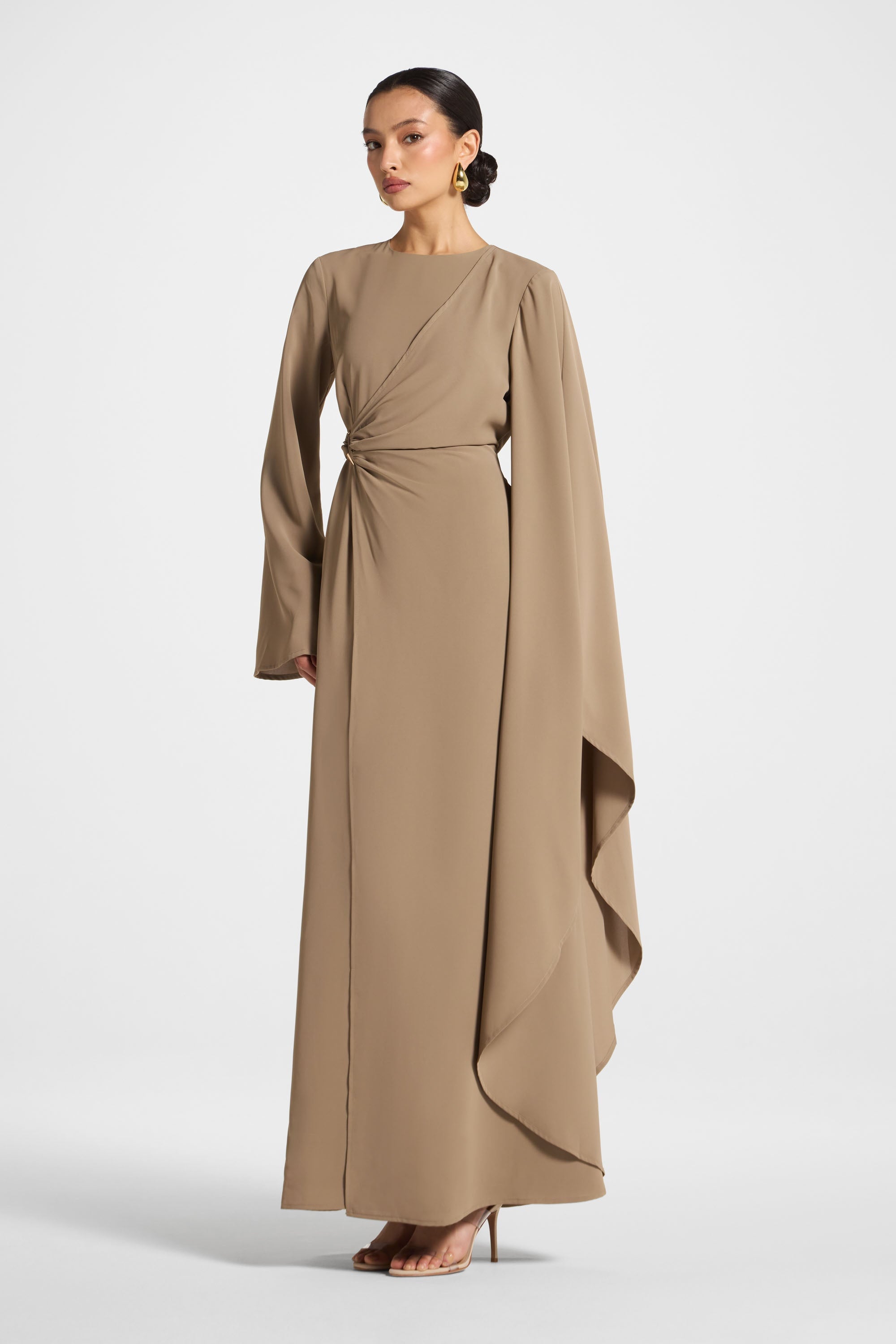 Asymmetric Sleeve Maxi Dress - Vetiver Abayas Veiled 