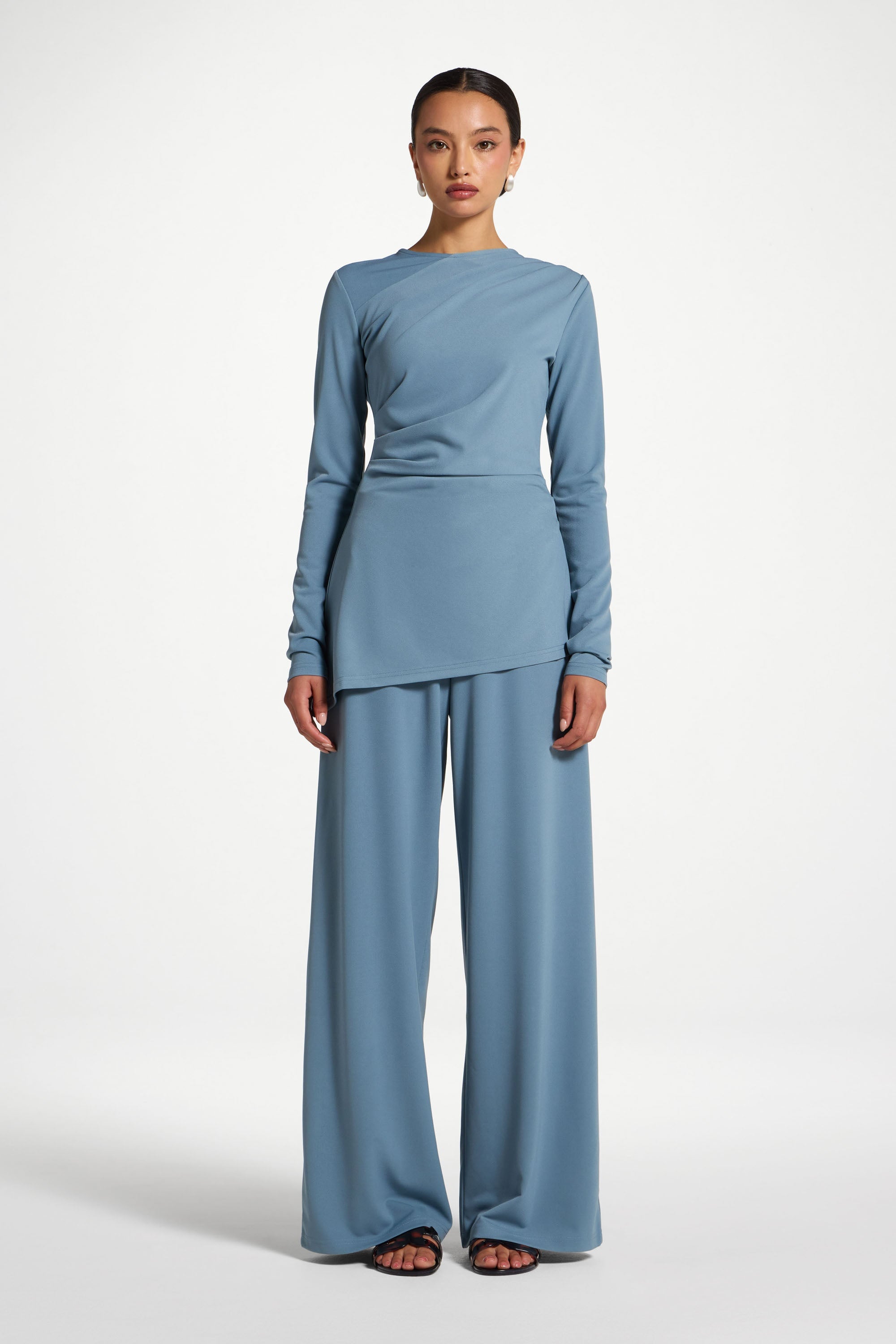 Asymmetric Stretch Top - Sky Abayas Veiled 