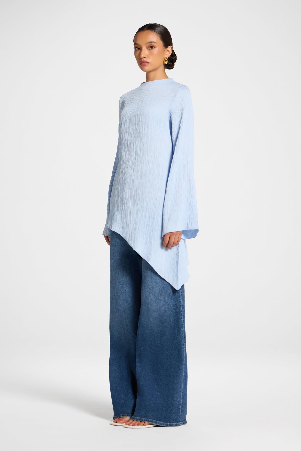 Asymmetric Textured Top - Sky Veiled 