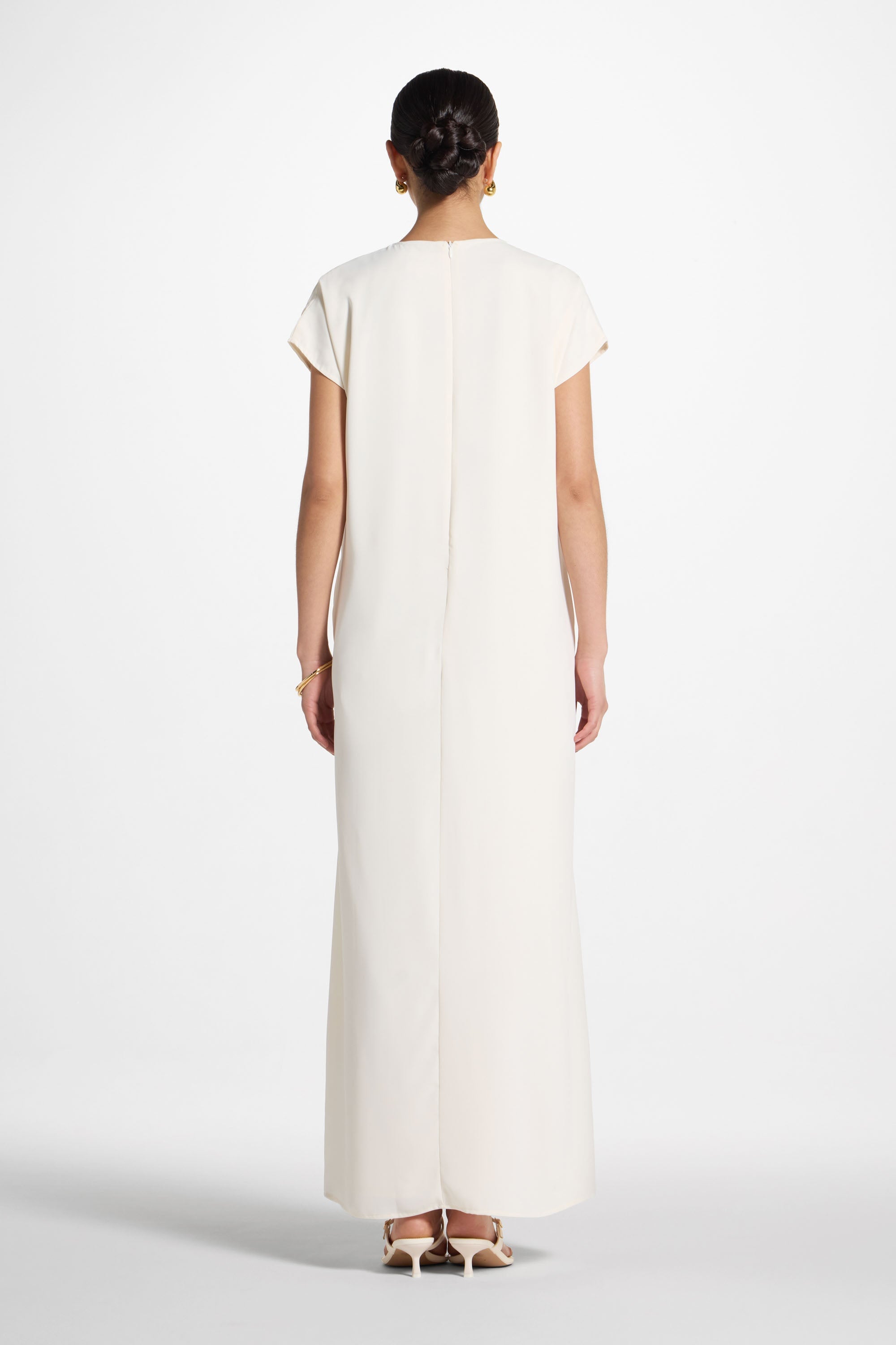 Baby Sleeve Inner Maxi Dress - Coconut Milk Abayas Veiled 