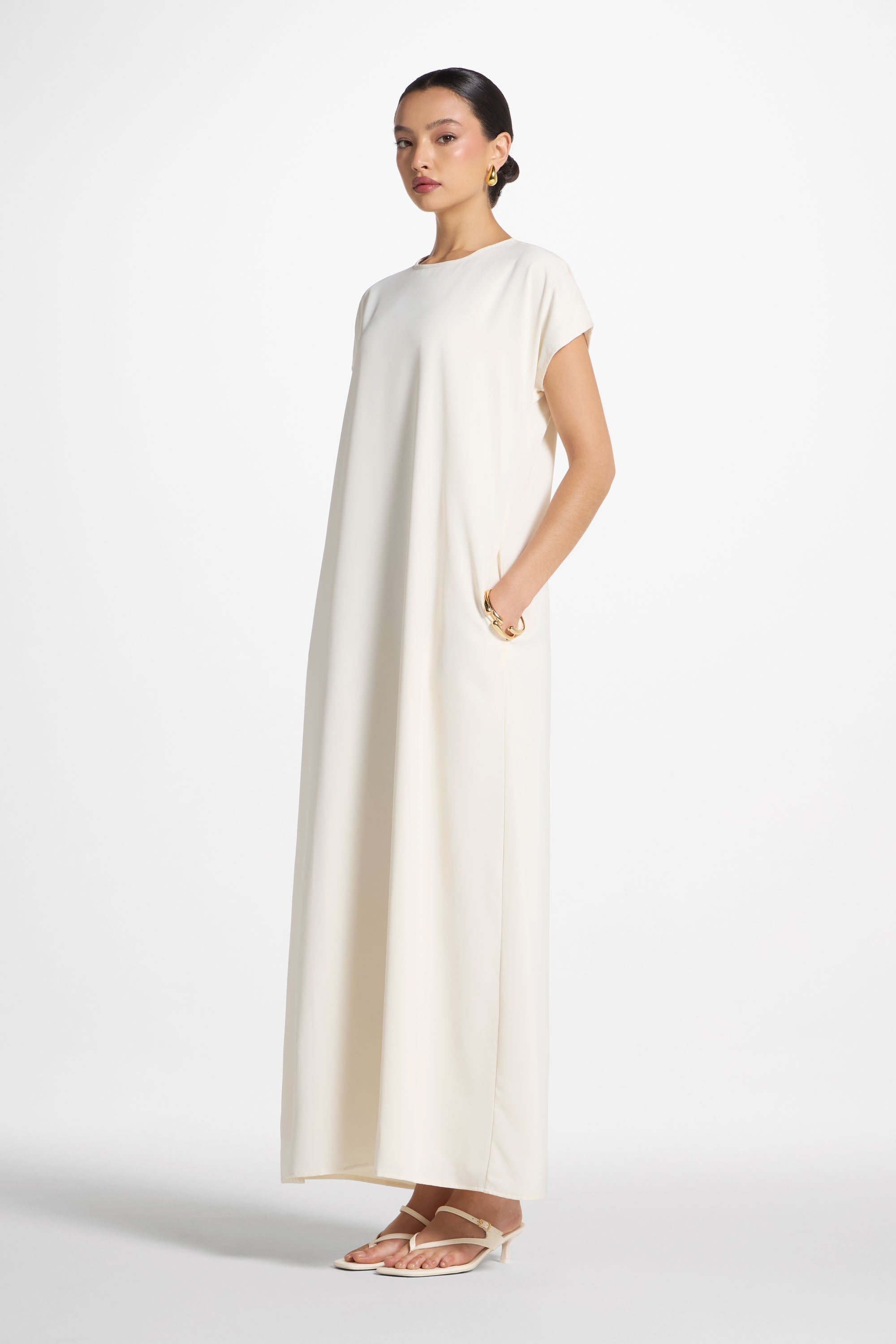 Baby Sleeve Inner Maxi Dress - Coconut Milk Abayas Veiled 
