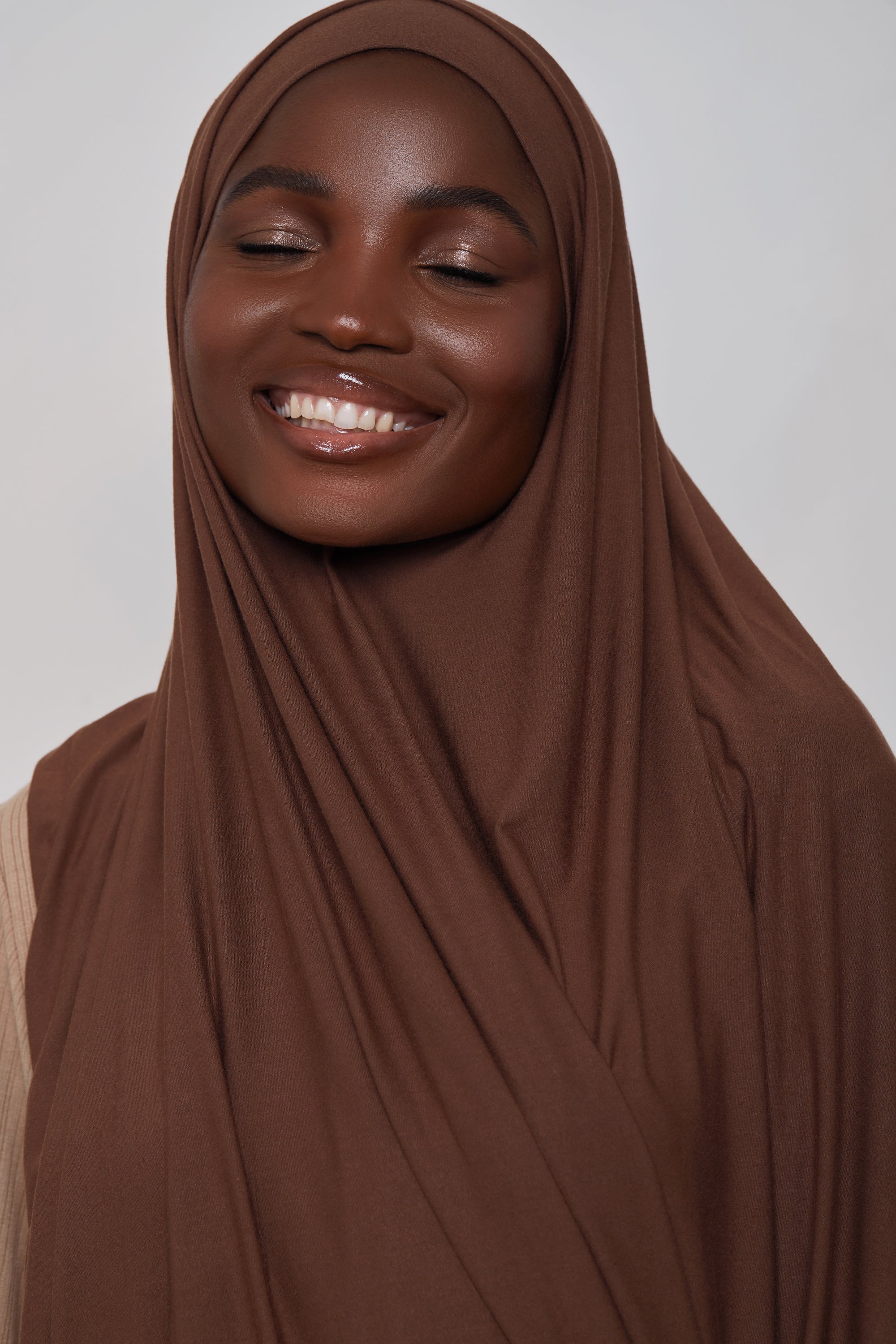 Bamboo Jersey Hijab - Cocoa Brown Veiled 