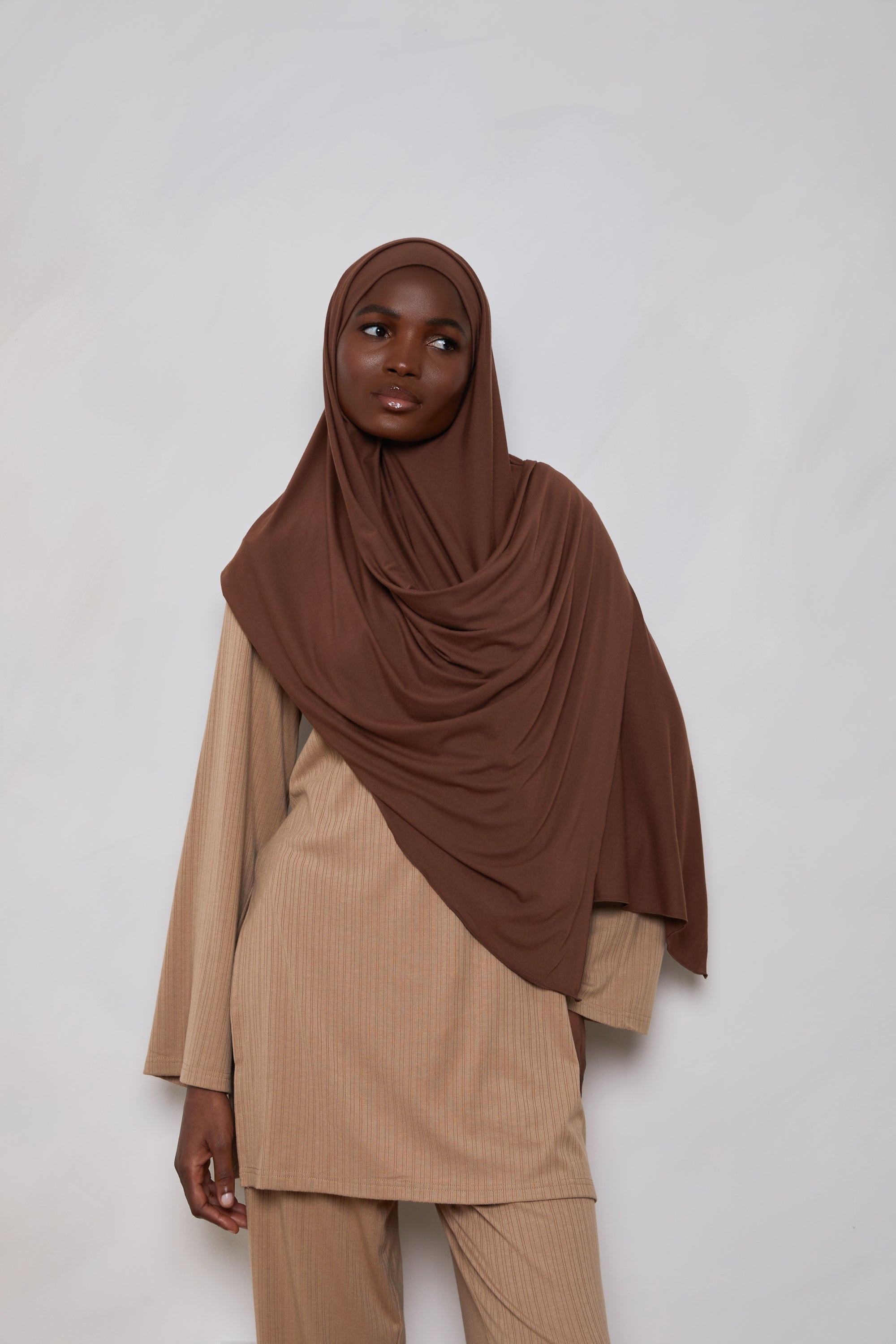 Bamboo Jersey Hijab - Cocoa Brown Veiled 