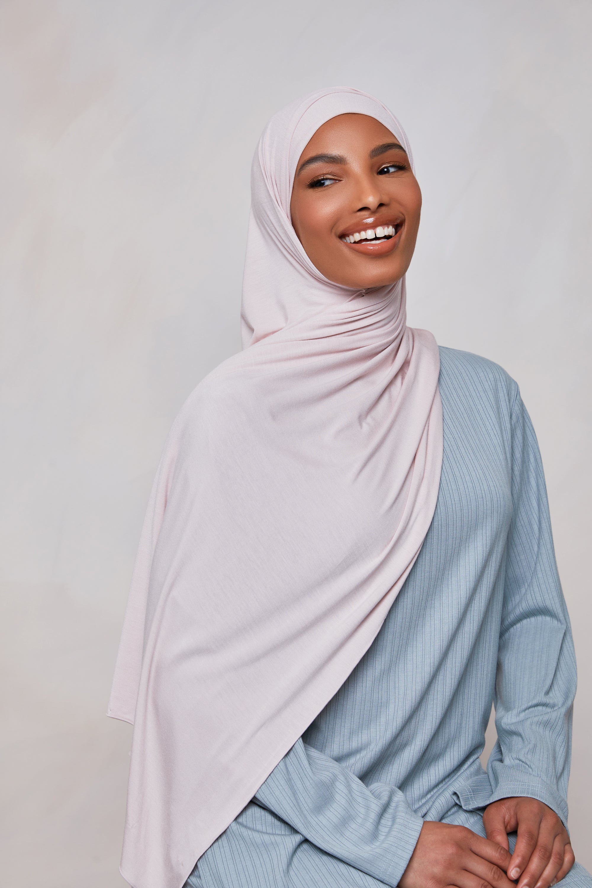 Bamboo Jersey Hijab - Hushed Violet Veiled 
