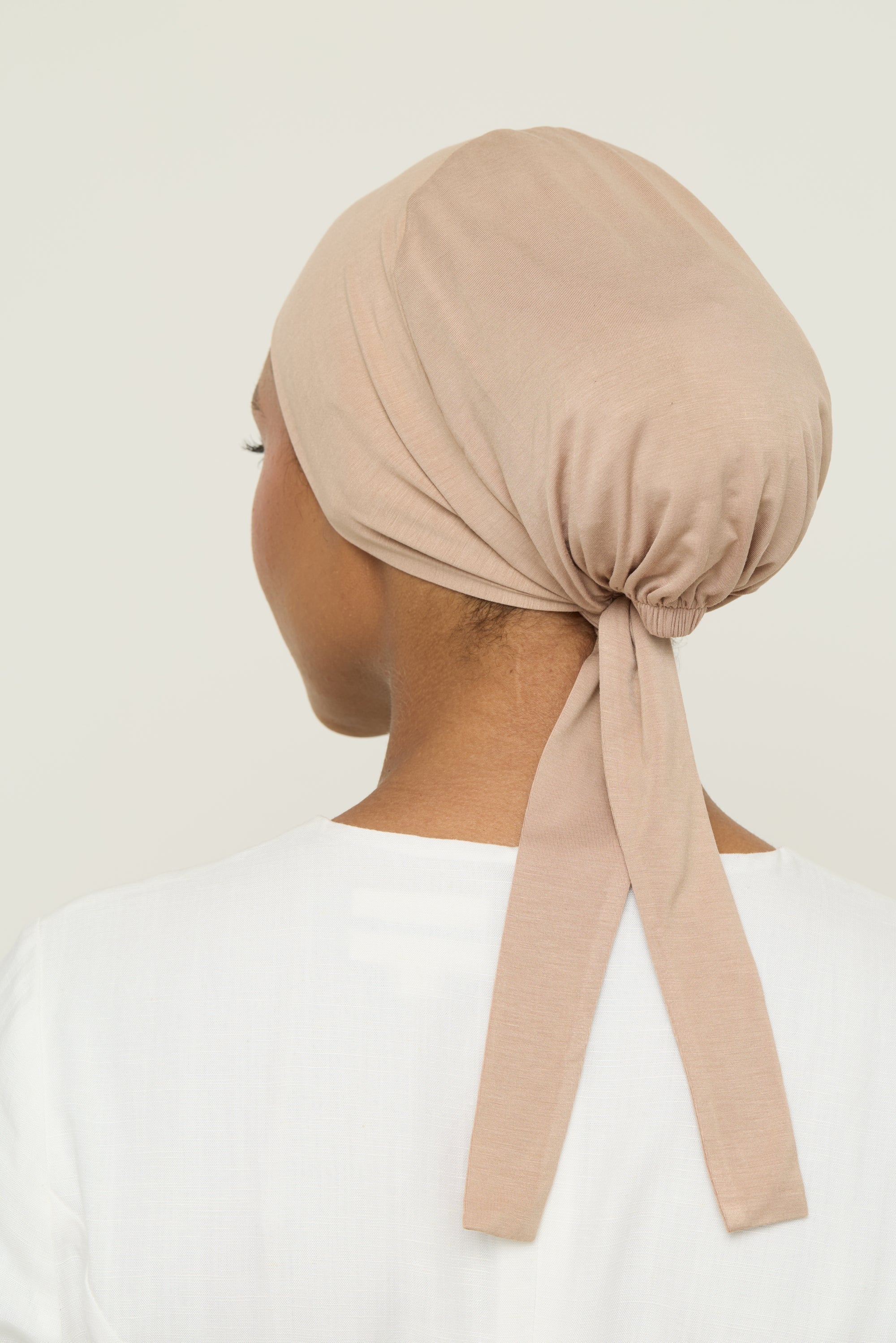 Bamboo Jersey Tie Back Undercap - Natural Undercap Veiled 