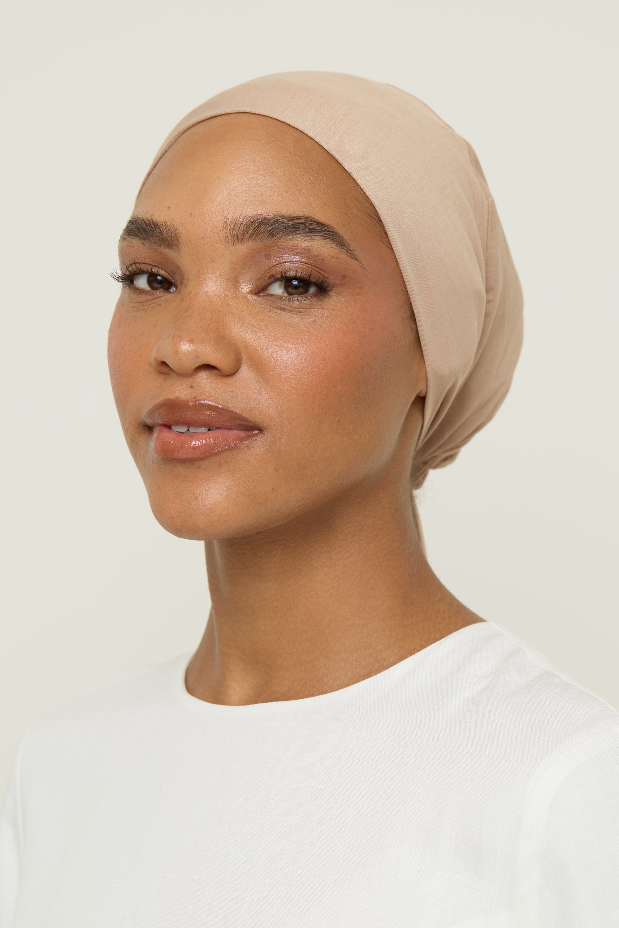 Bamboo Jersey Tie Back Undercap - Natural Undercap Veiled 